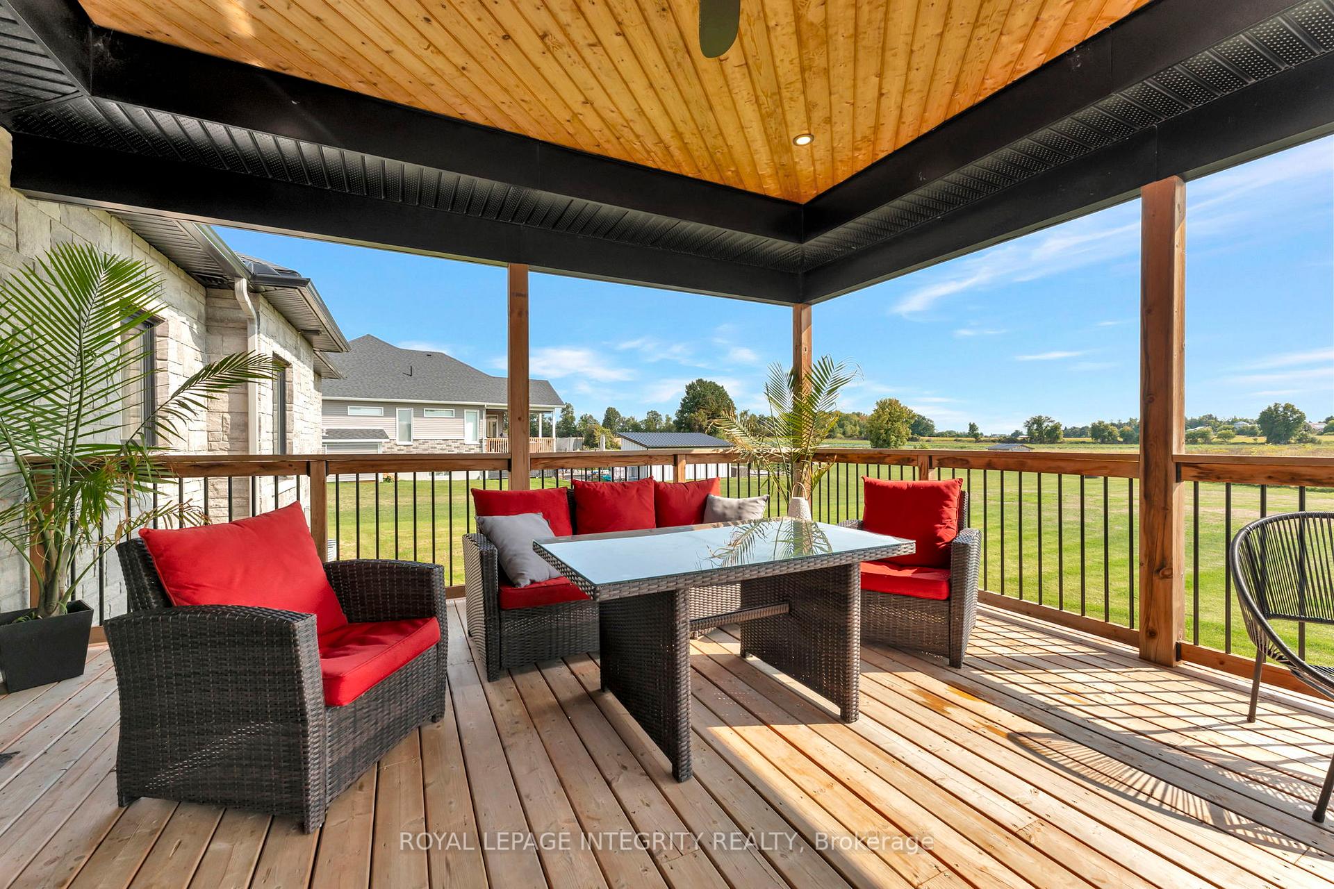 Photo 44 of 2210 Maple Forest Drive, Ottawa, North Gower — HOMEH