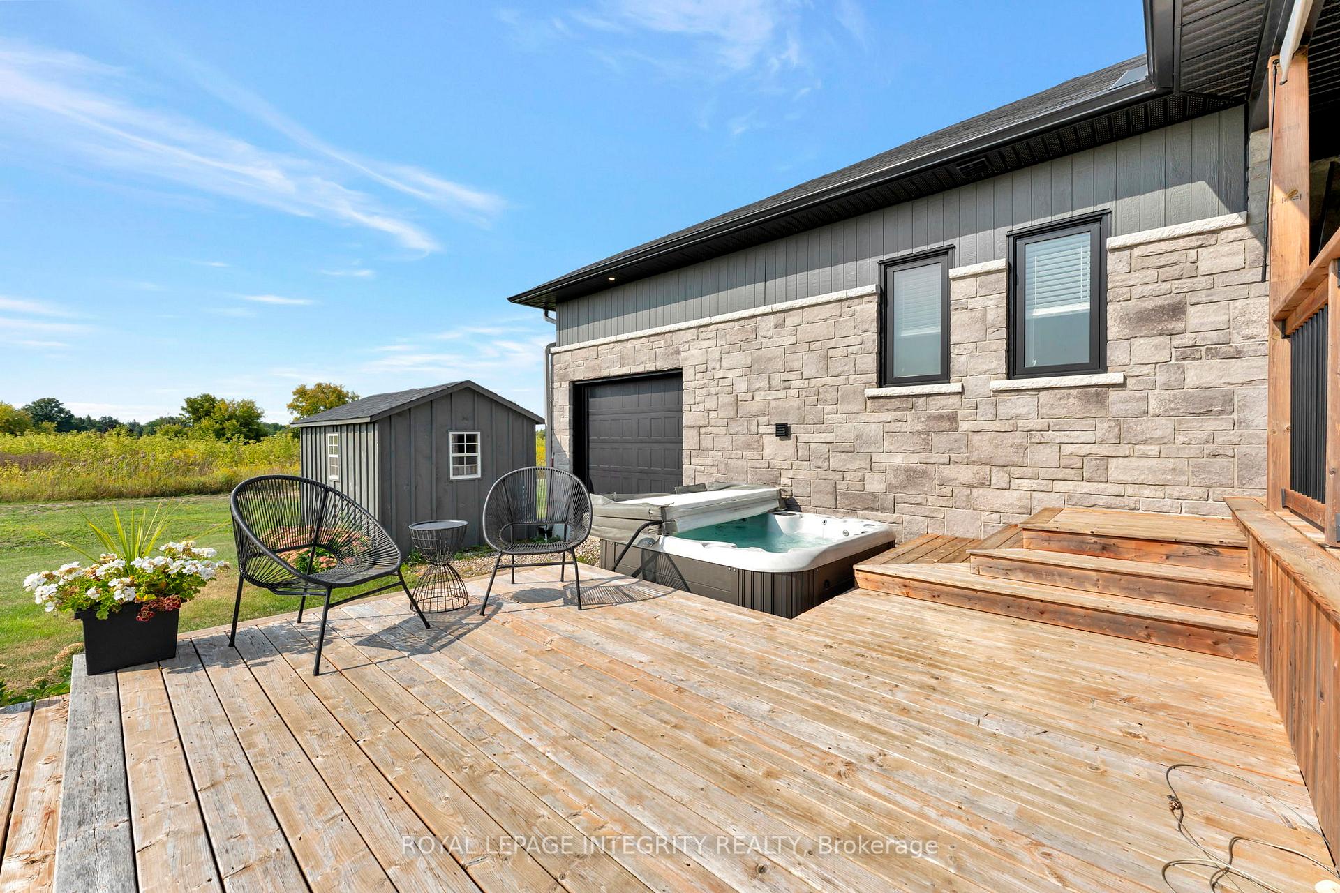 Photo 46 of 2210 Maple Forest Drive, Ottawa, North Gower — HOMEH