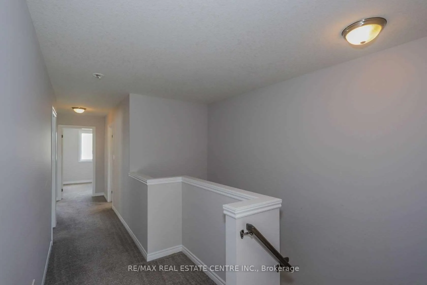 Photo 11 of Unit Upper, 1890 Foxridge Crescent, London, North S — HOMEH