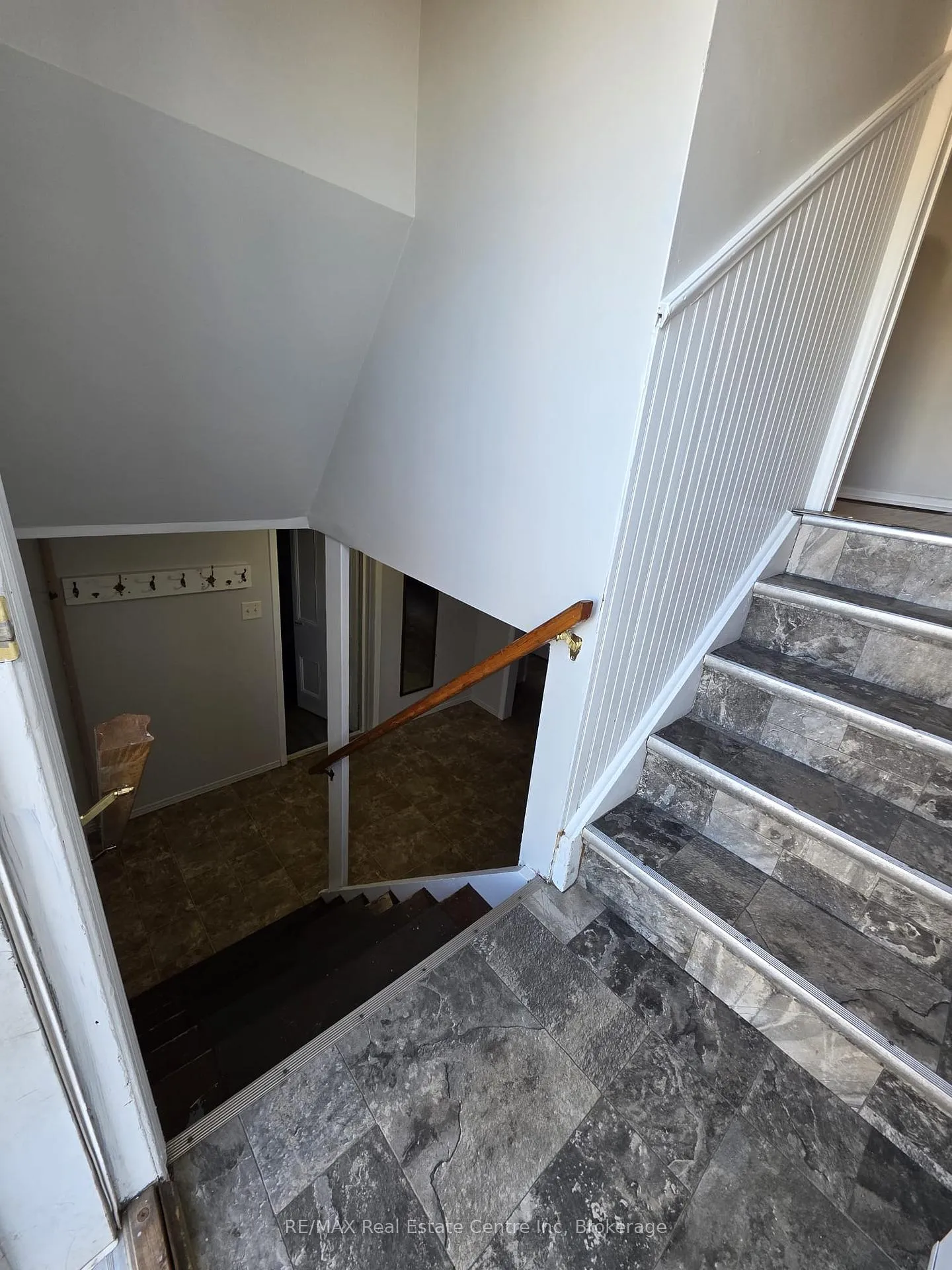 Photo 7 of 264 Vansitmart Avenue, Hamilton, McQuesten — HOMEH
