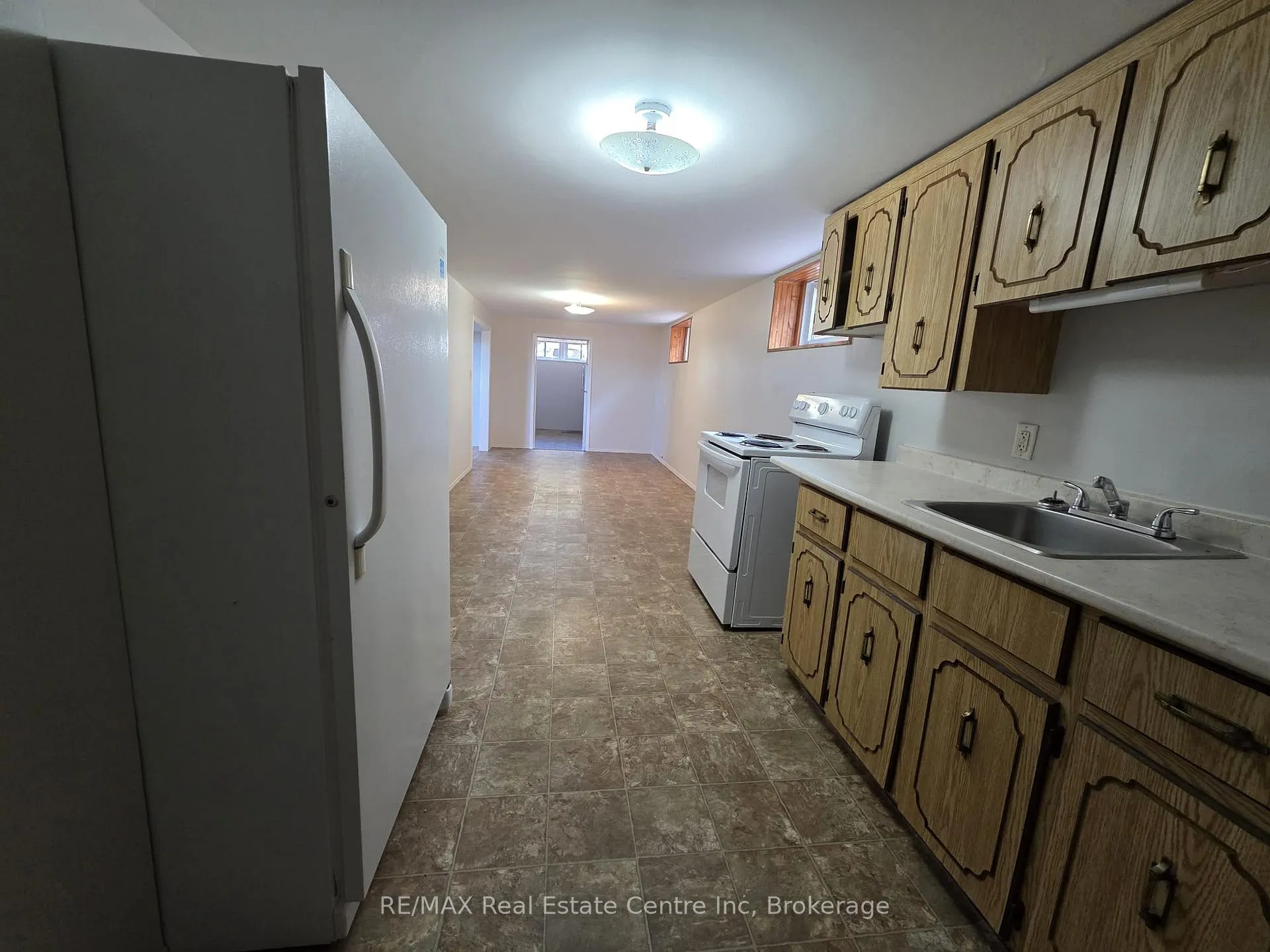 Photo 9 of 264 Vansitmart Avenue, Hamilton, McQuesten — HOMEH