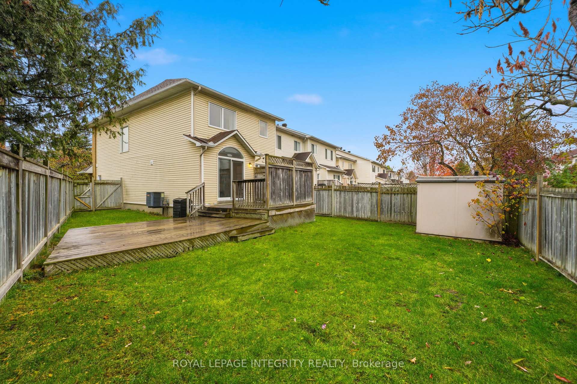 Photo 28 of 27 Flowertree Crescent, Ottawa, Kanata - Emerald Meadows/Trailwest — HOMEH