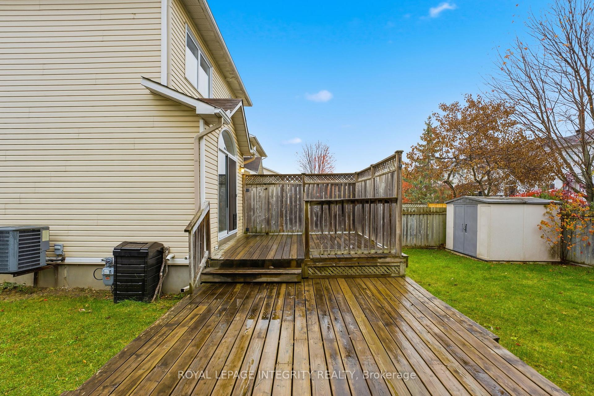 Photo 32 of 27 Flowertree Crescent, Ottawa, Kanata - Emerald Meadows/Trailwest — HOMEH