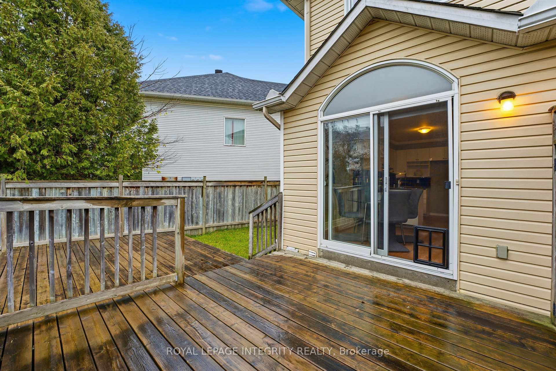 Photo 33 of 27 Flowertree Crescent, Ottawa, Kanata - Emerald Meadows/Trailwest — HOMEH
