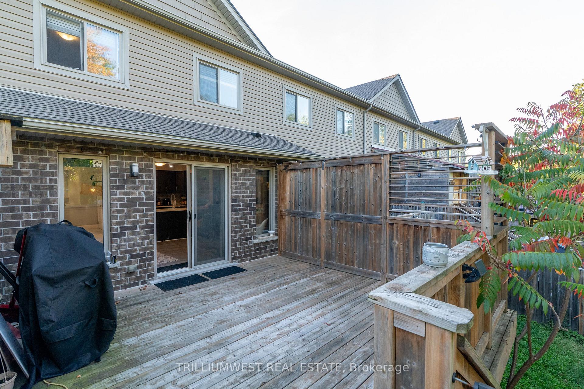 Photo 40 of 49 Meadowridge Street, Kitchener — HOMEH