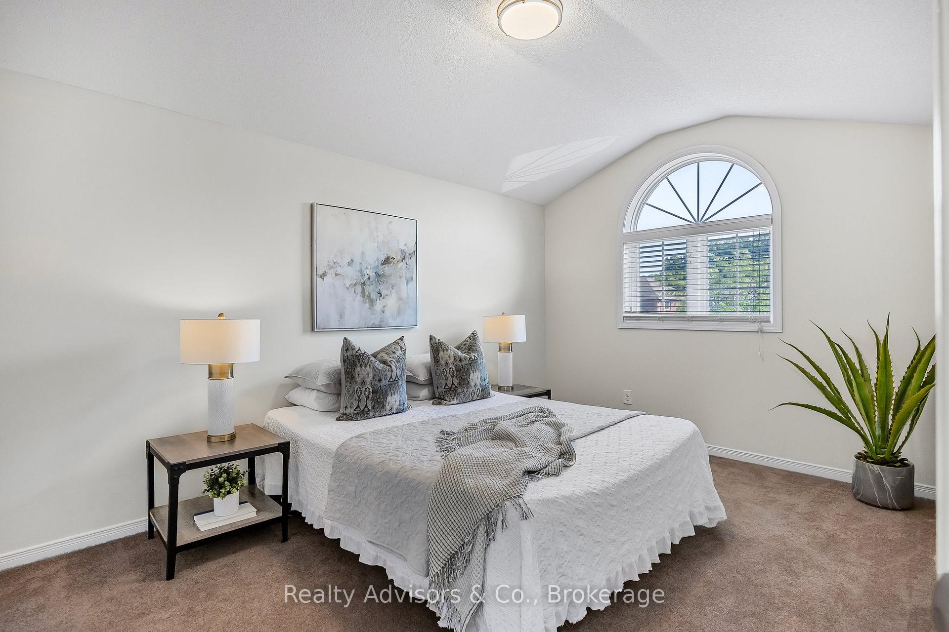 Photo 23 of 1230 Lowrie Street, Innisfil, Alcona — HOMEH