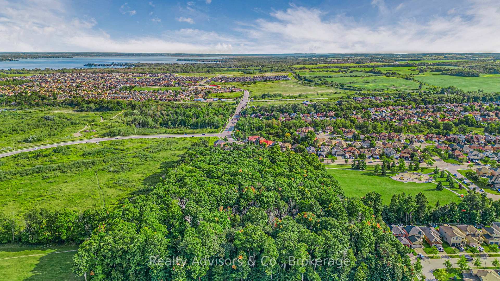 Photo 31 of 1230 Lowrie Street, Innisfil, Alcona — HOMEH