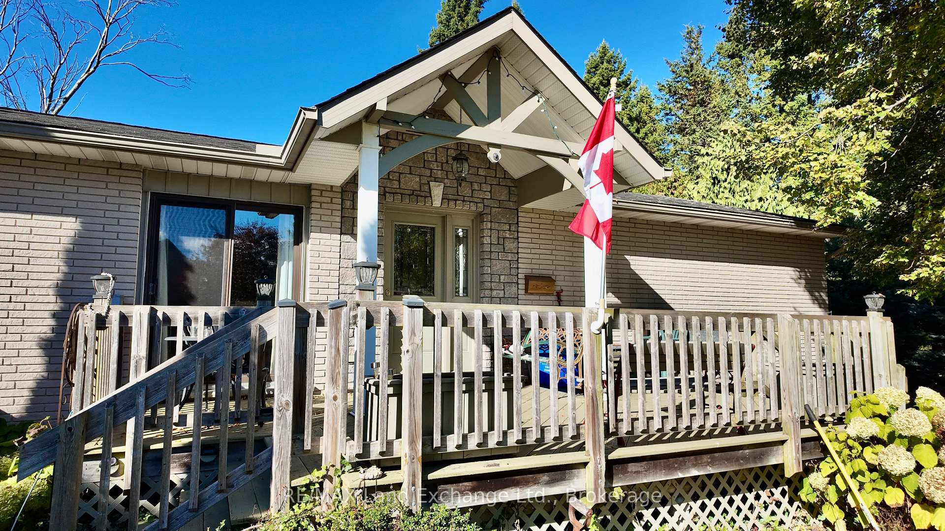 Photo 3 of 730 Campbell Avenue, Kincardine — HOMEH