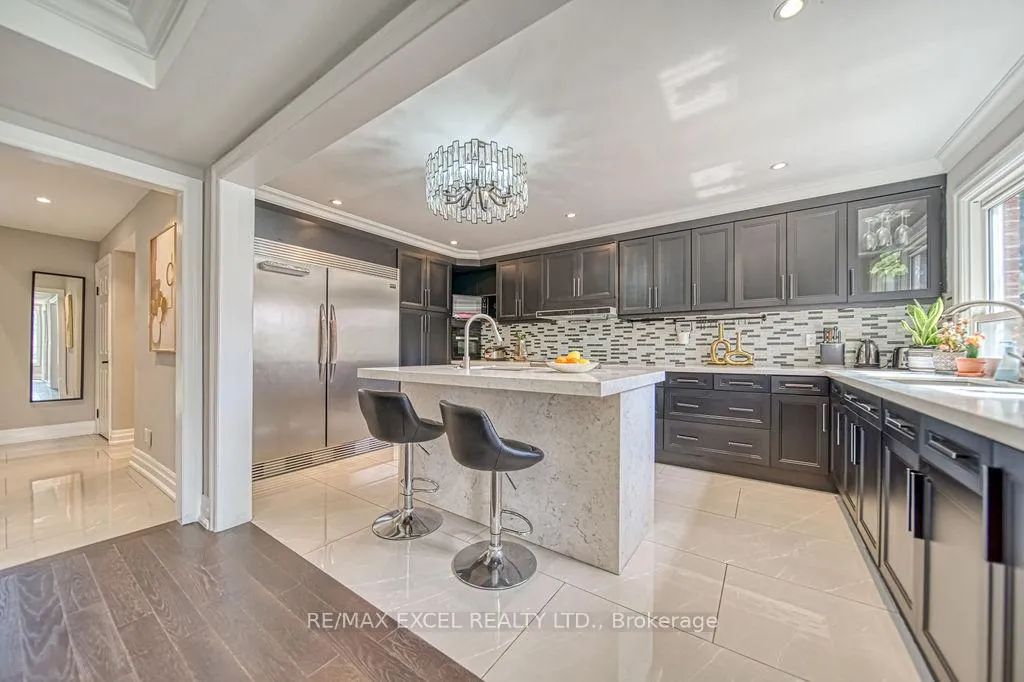 Photo 14 of 88 Montgomery Court, Markham, Buttonville — HOMEH
