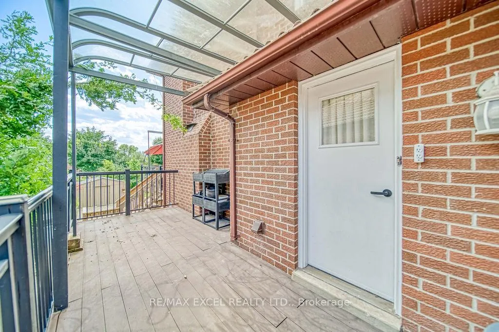 Photo 20 of 88 Montgomery Court, Markham, Buttonville — HOMEH