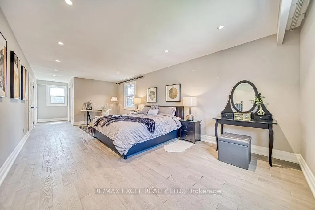 Photo 22 of 88 Montgomery Court, Markham, Buttonville — HOMEH