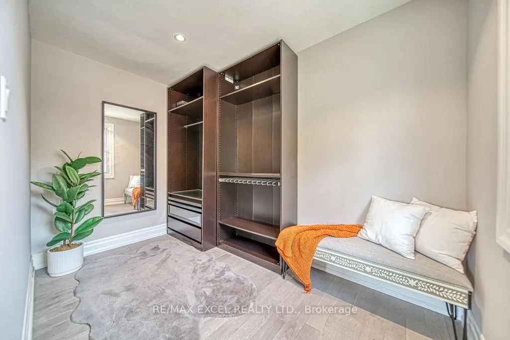 Photo 30 of 88 Montgomery Court, Markham, Buttonville — HOMEH