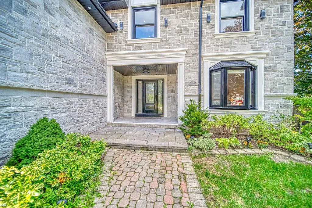 Photo 50 of 88 Montgomery Court, Markham, Buttonville — HOMEH
