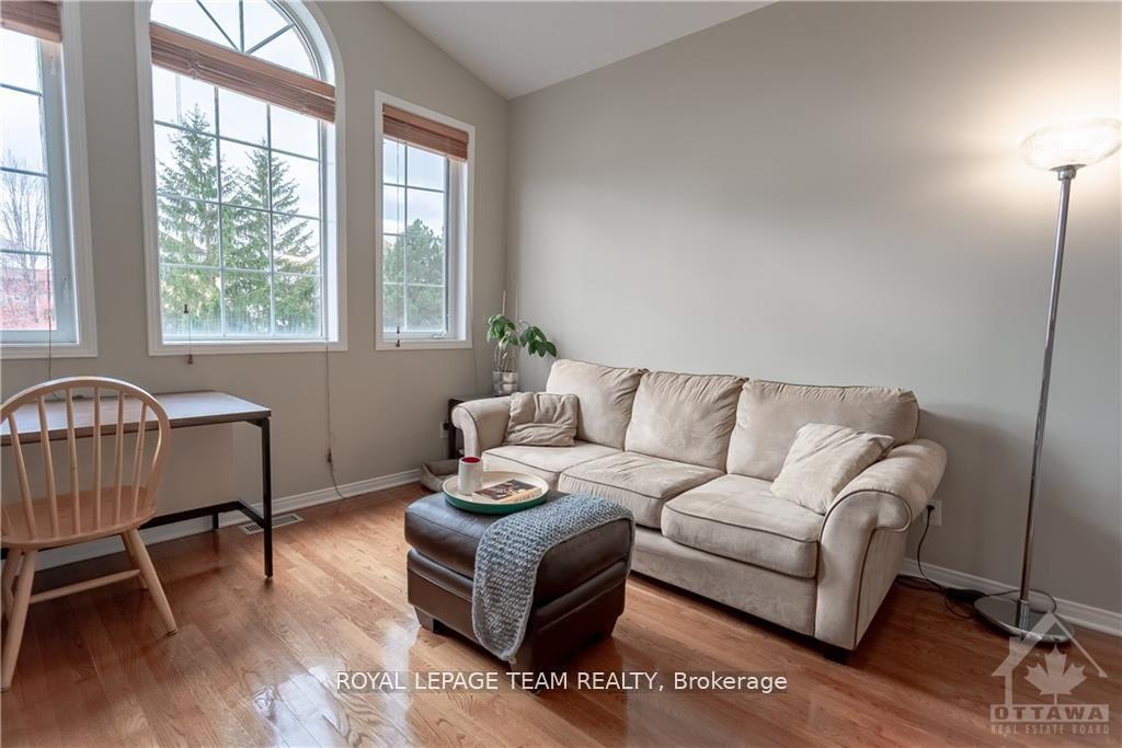 Photo 22 of 49 Cohen Avenue, Ottawa, Kanata - Katimavik — HOMEH