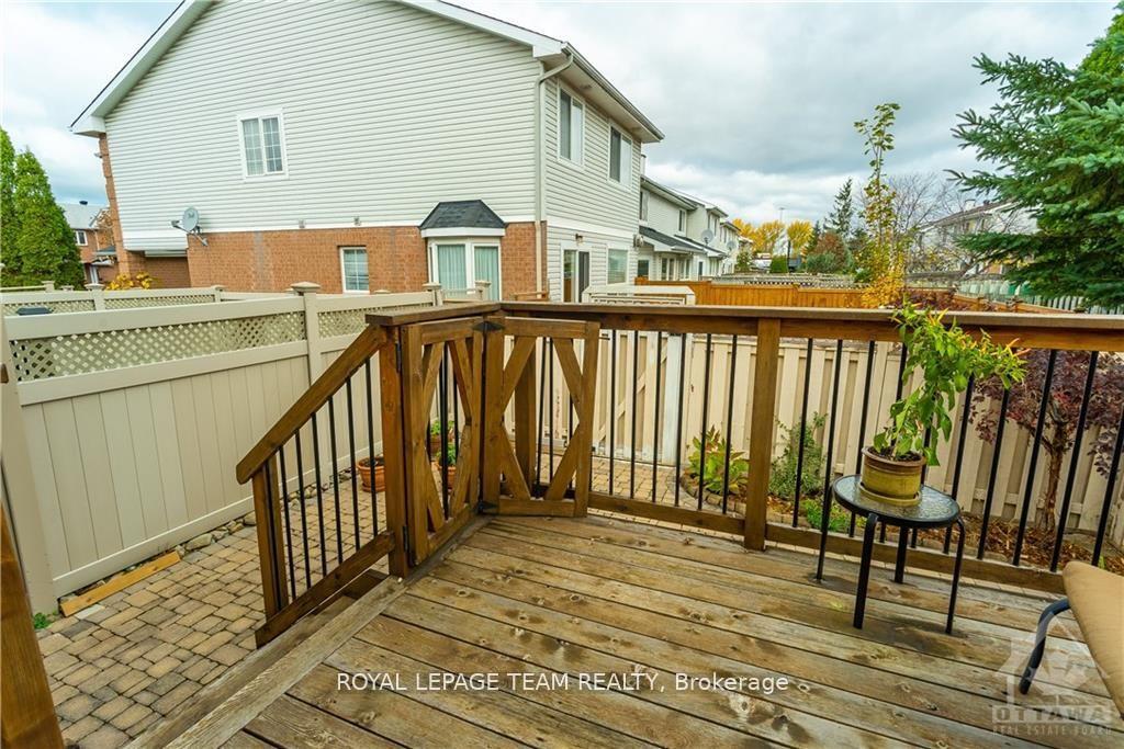 Photo 30 of 49 Cohen Avenue, Ottawa, Kanata - Katimavik — HOMEH