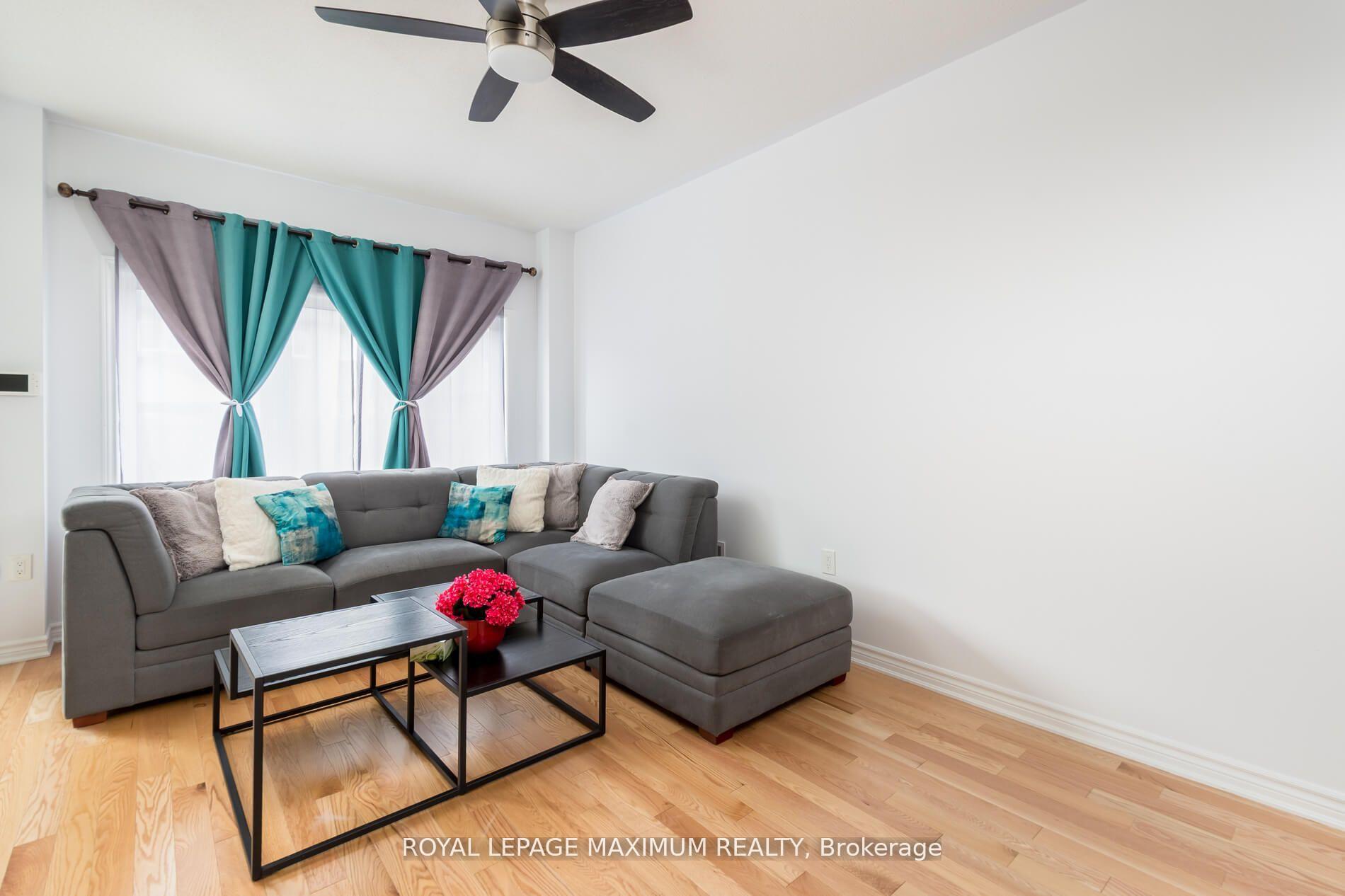 Photo 8 of 1518 Farrow Crescent, Innisfil, Alcona — HOMEH