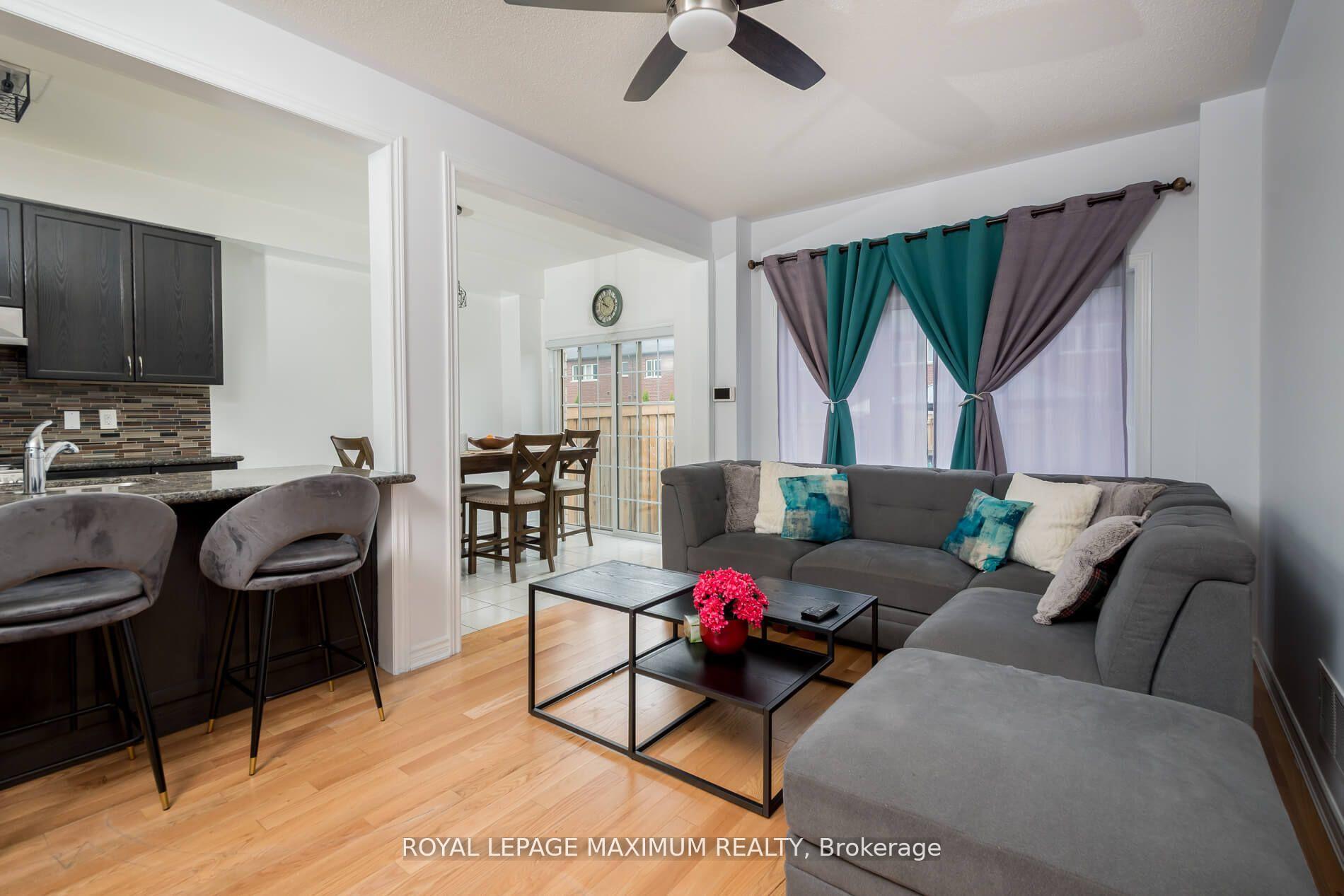 Photo 9 of 1518 Farrow Crescent, Innisfil, Alcona — HOMEH