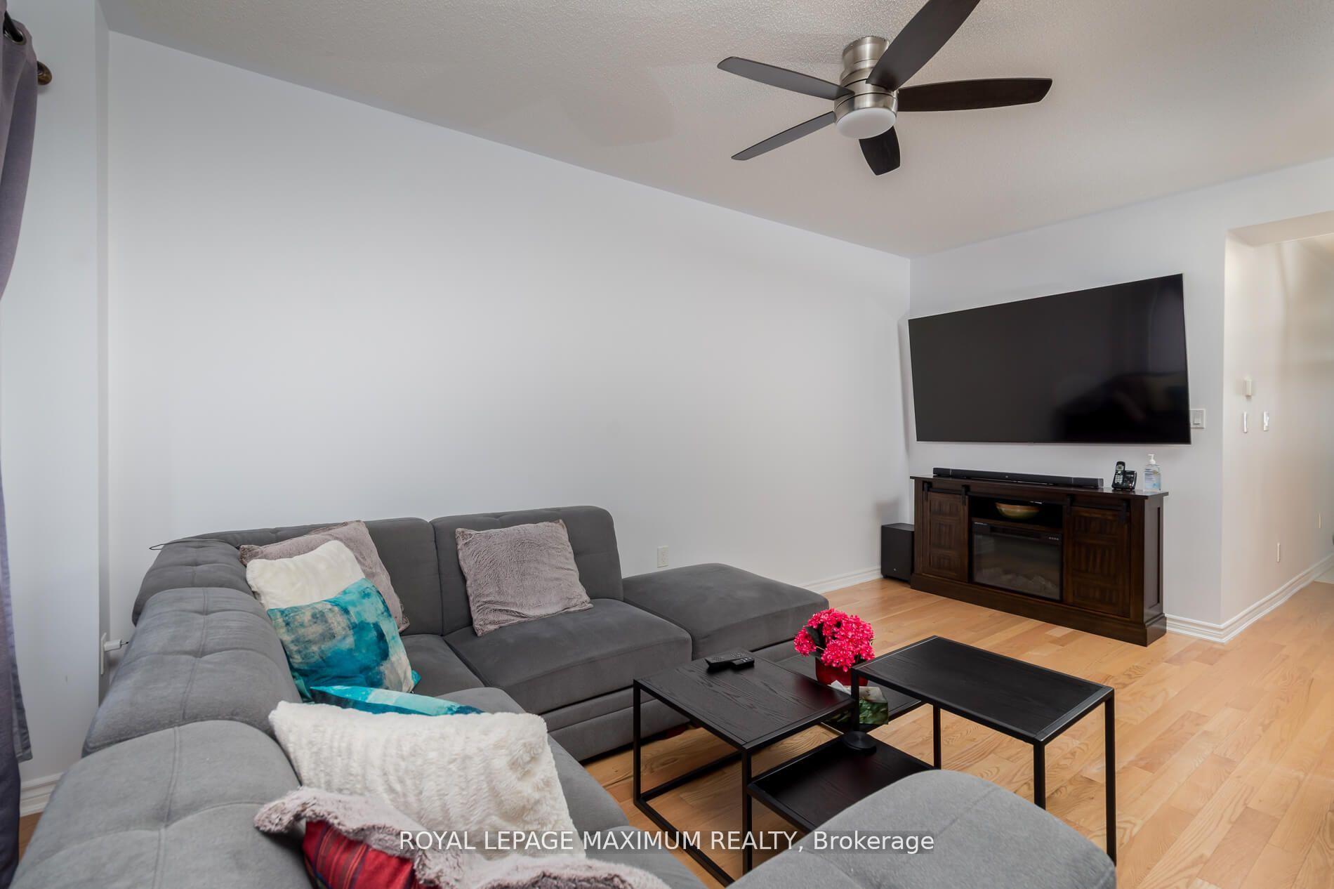 Photo 10 of 1518 Farrow Crescent, Innisfil, Alcona — HOMEH