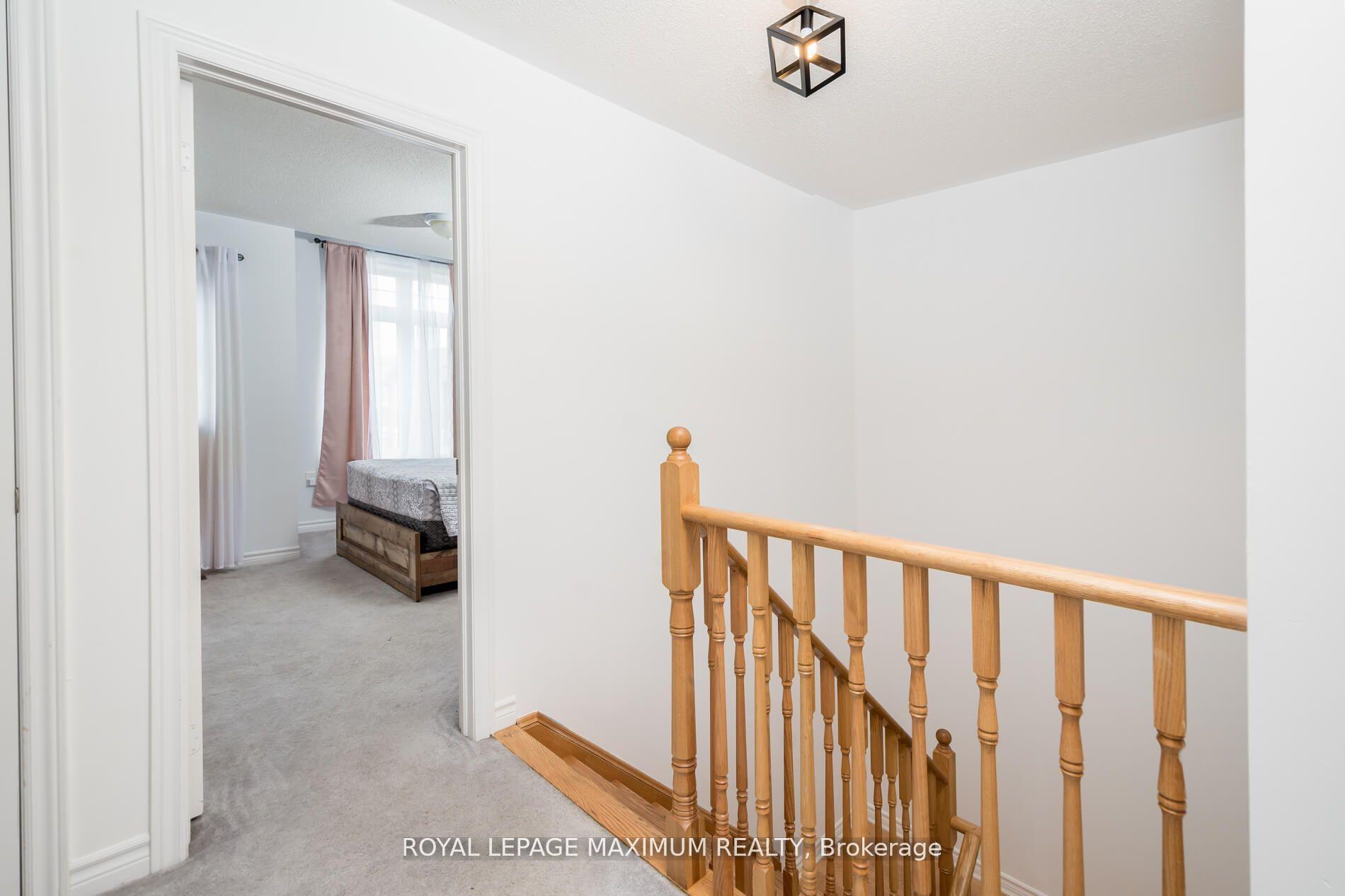 Photo 20 of 1518 Farrow Crescent, Innisfil, Alcona — HOMEH