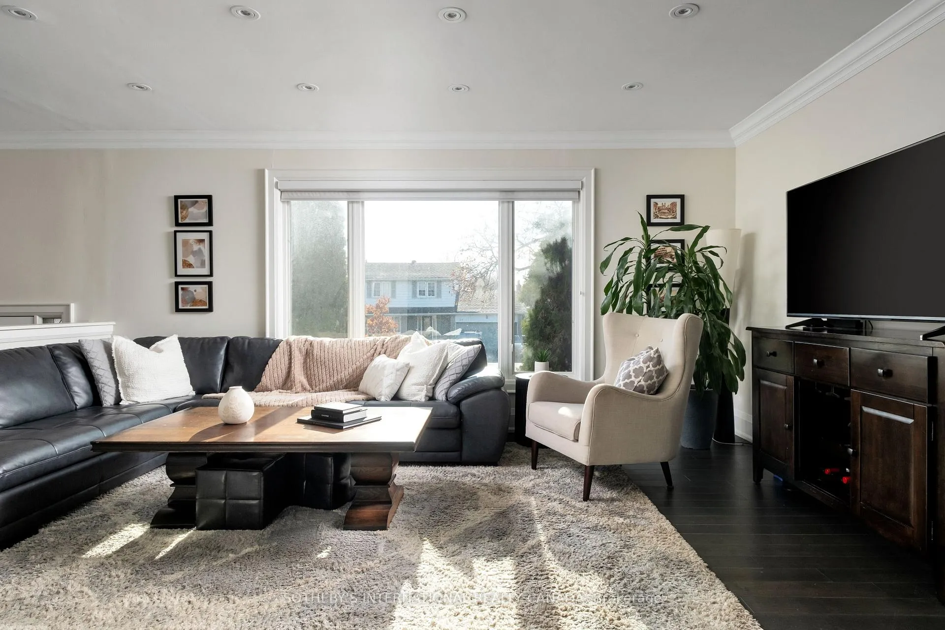 Photo 6 of 36 Shieldmark Crescent, Markham, Royal Orchard — HOMEH