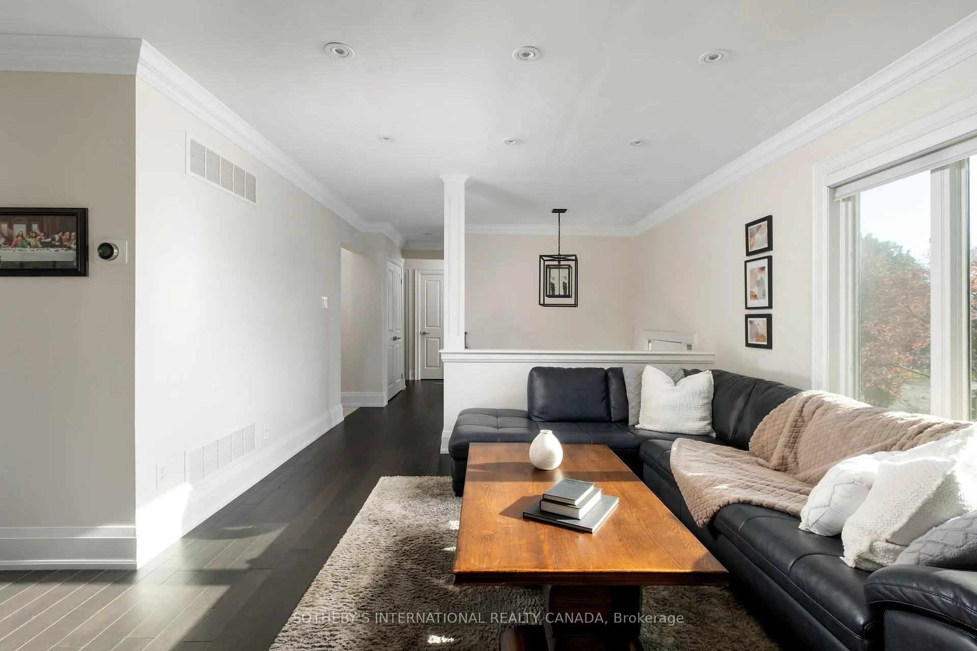 Photo 7 of 36 Shieldmark Crescent, Markham, Royal Orchard — HOMEH