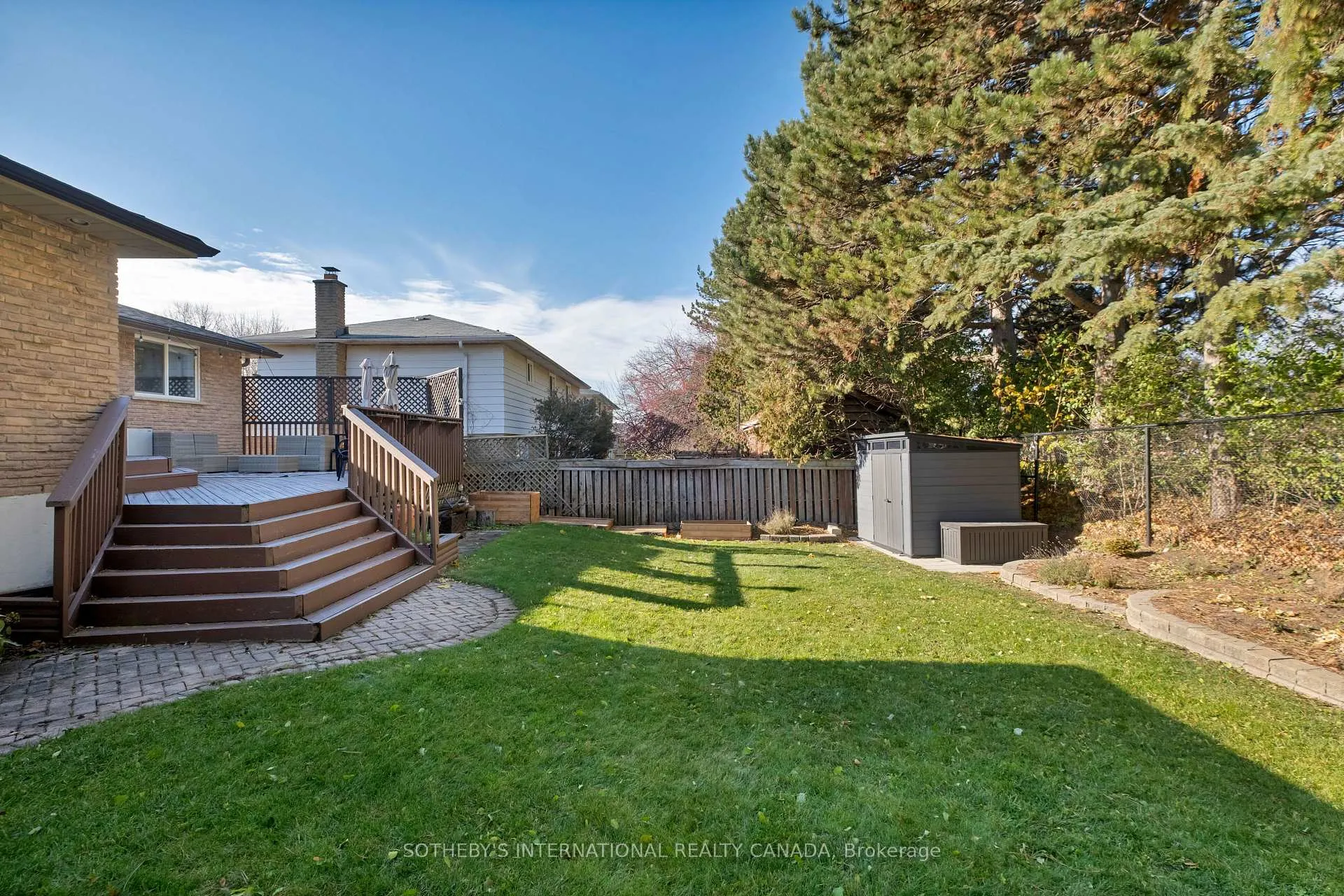 Photo 34 of 36 Shieldmark Crescent, Markham, Royal Orchard — HOMEH