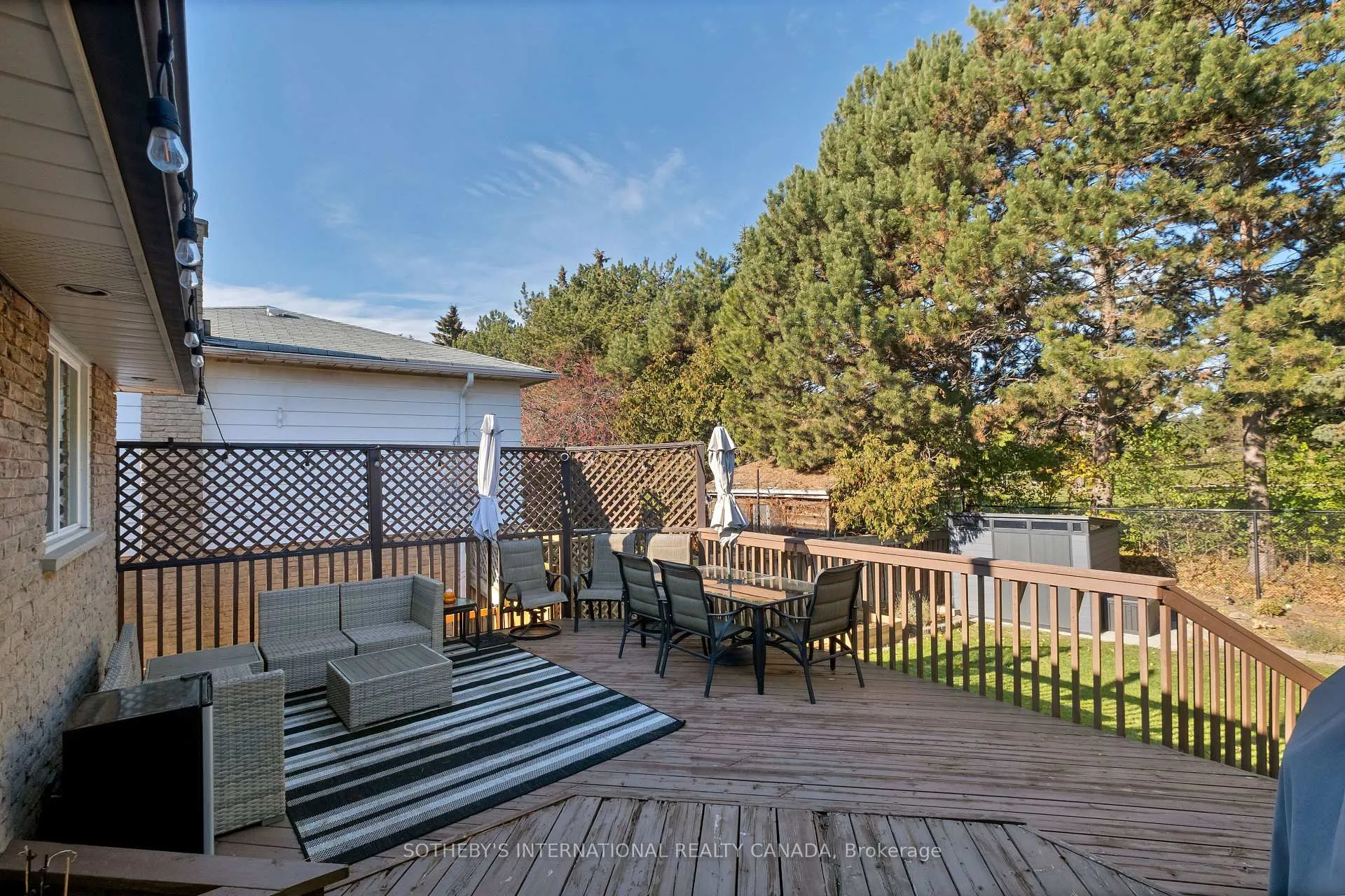 Photo 36 of 36 Shieldmark Crescent, Markham, Royal Orchard — HOMEH