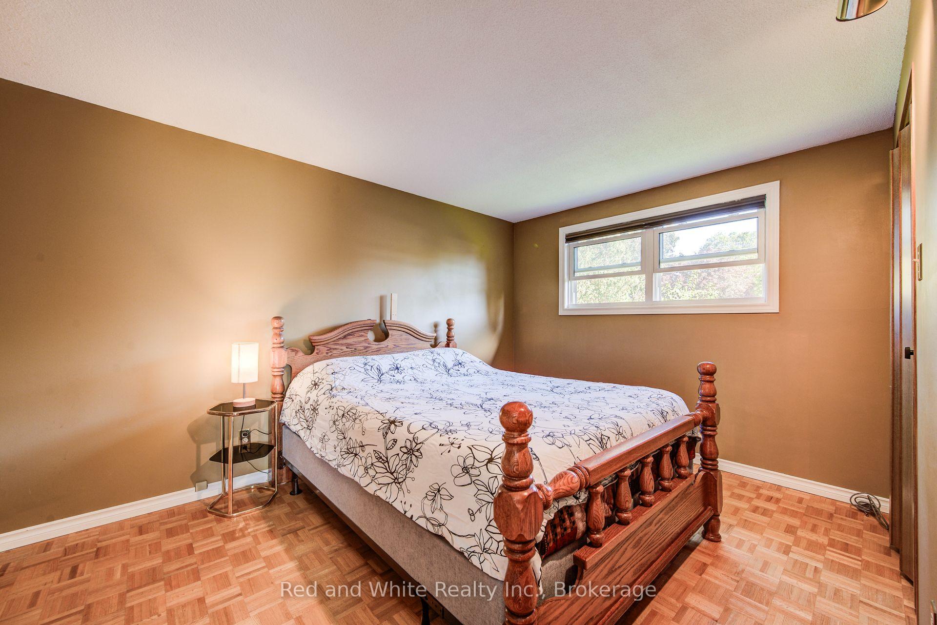 Photo 15 of 53 Belwood Crescent, Kitchener — HOMEH