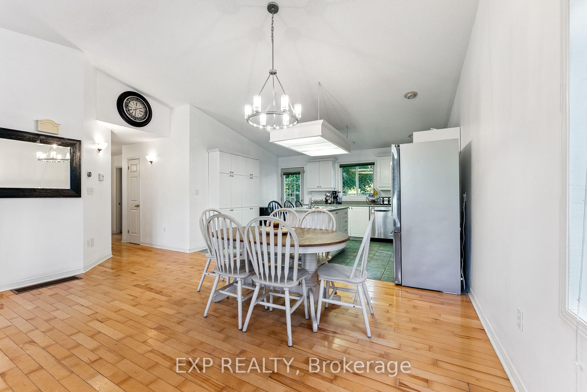 Photo 11 of 3 Bayshore Drive, Loyalist, Bath — HOMEH