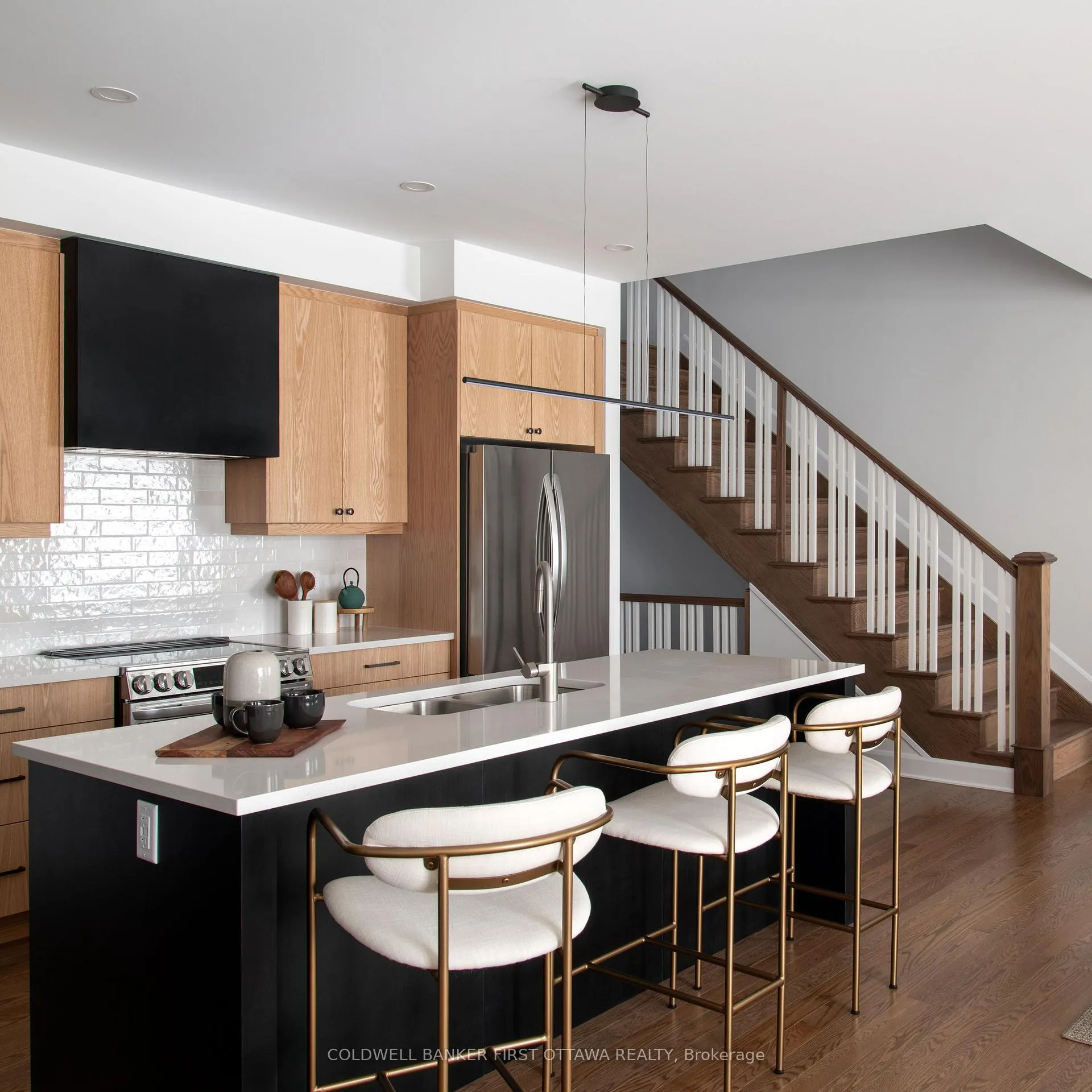 Photo 8 of 1702 Rotterdam Circle, Ottawa, Kanata - Rural Kanata (Central) — HOMEH