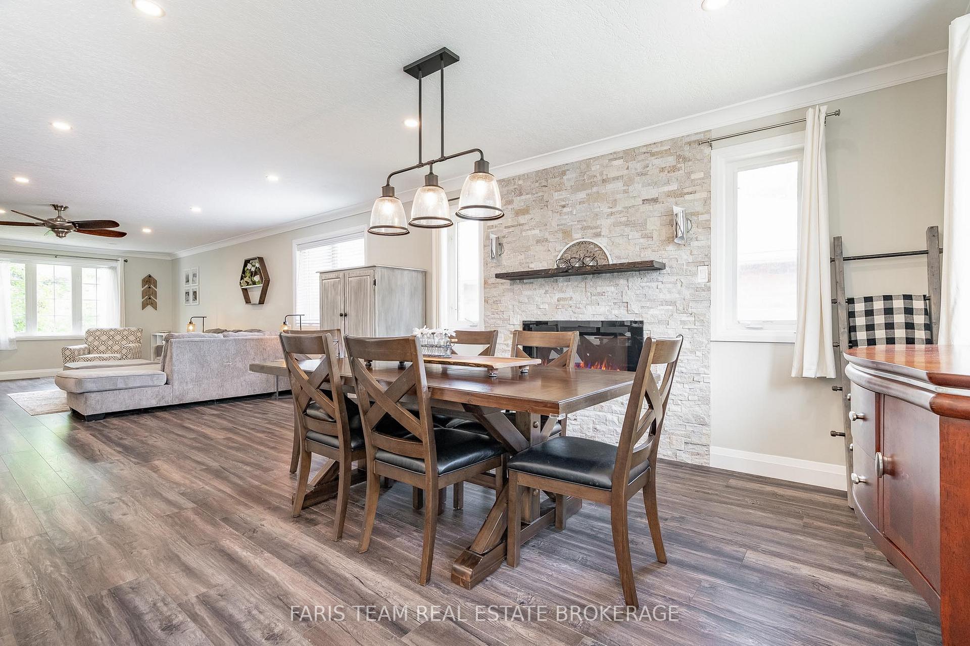 Photo 7 of 657 Burton Drive, Innisfil, Alcona — HOMEH