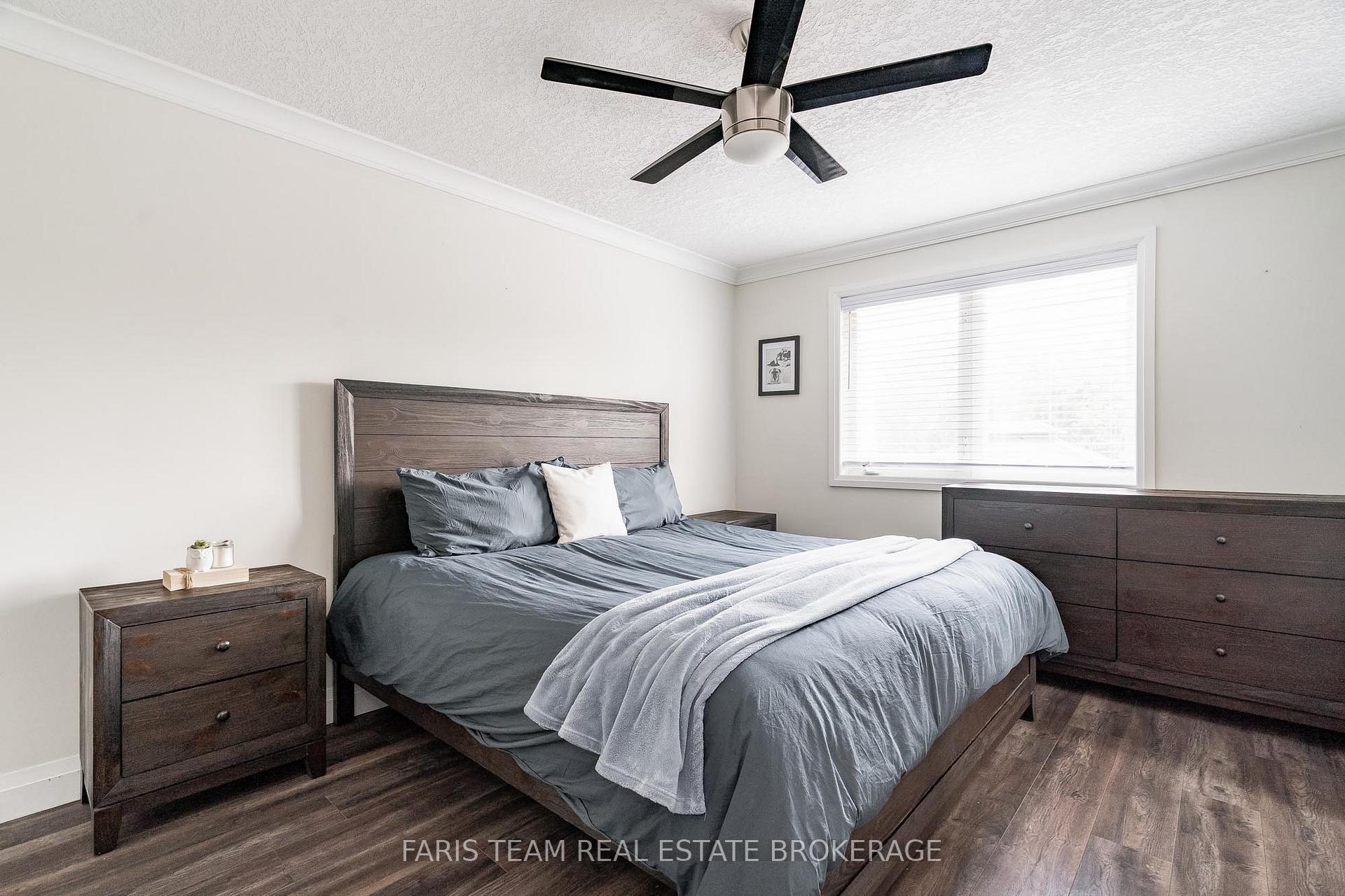 Photo 10 of 657 Burton Drive, Innisfil, Alcona — HOMEH