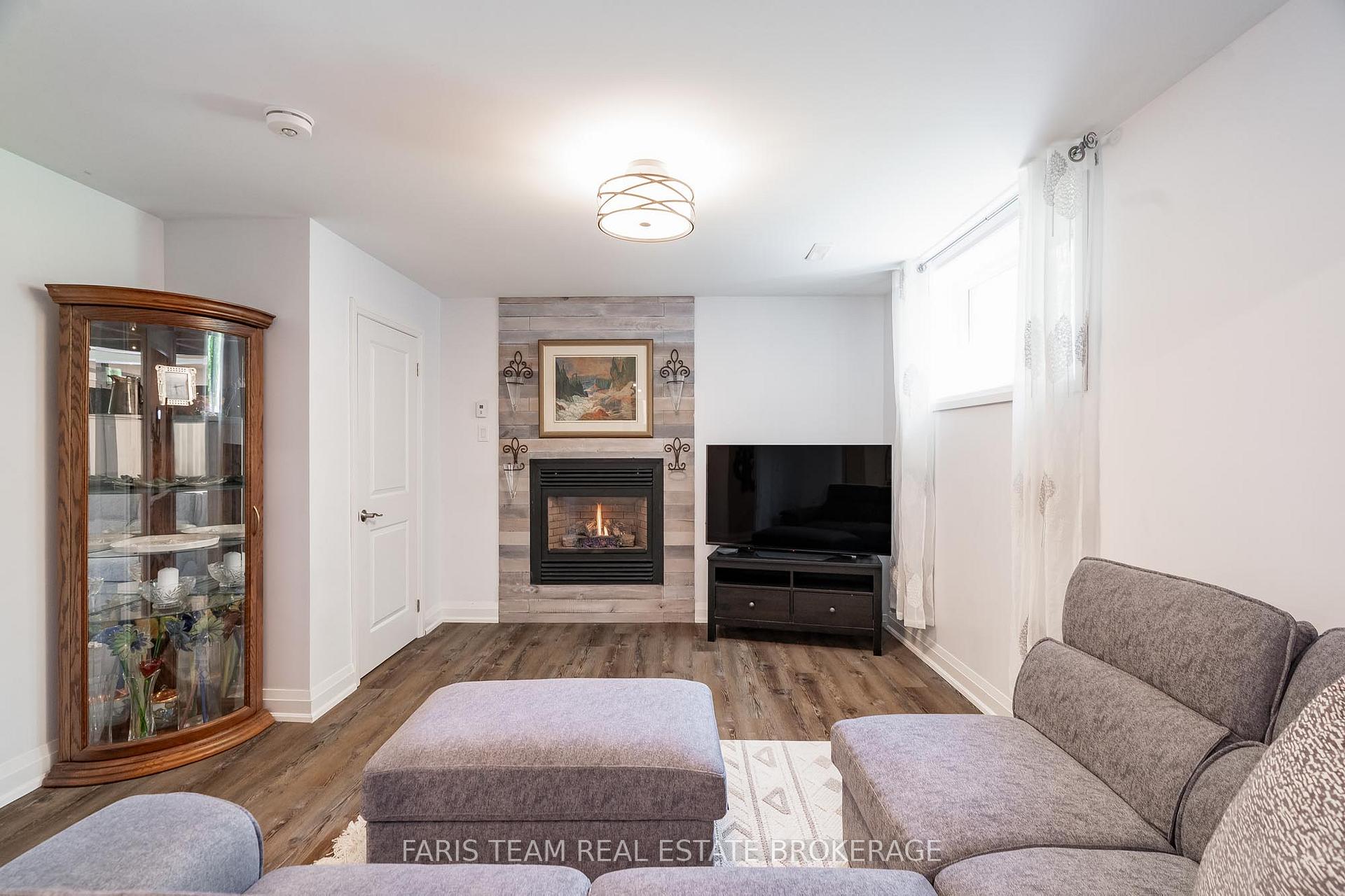 Photo 19 of 657 Burton Drive, Innisfil, Alcona — HOMEH