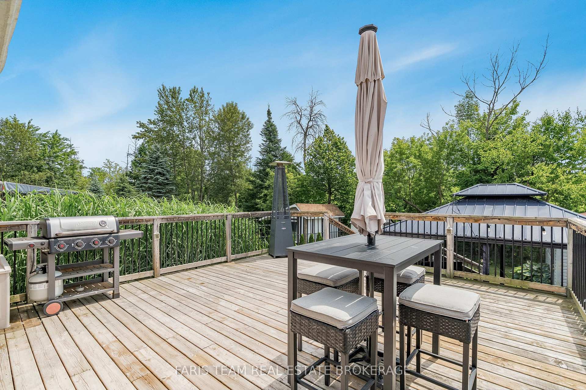 Photo 25 of 657 Burton Drive, Innisfil, Alcona — HOMEH