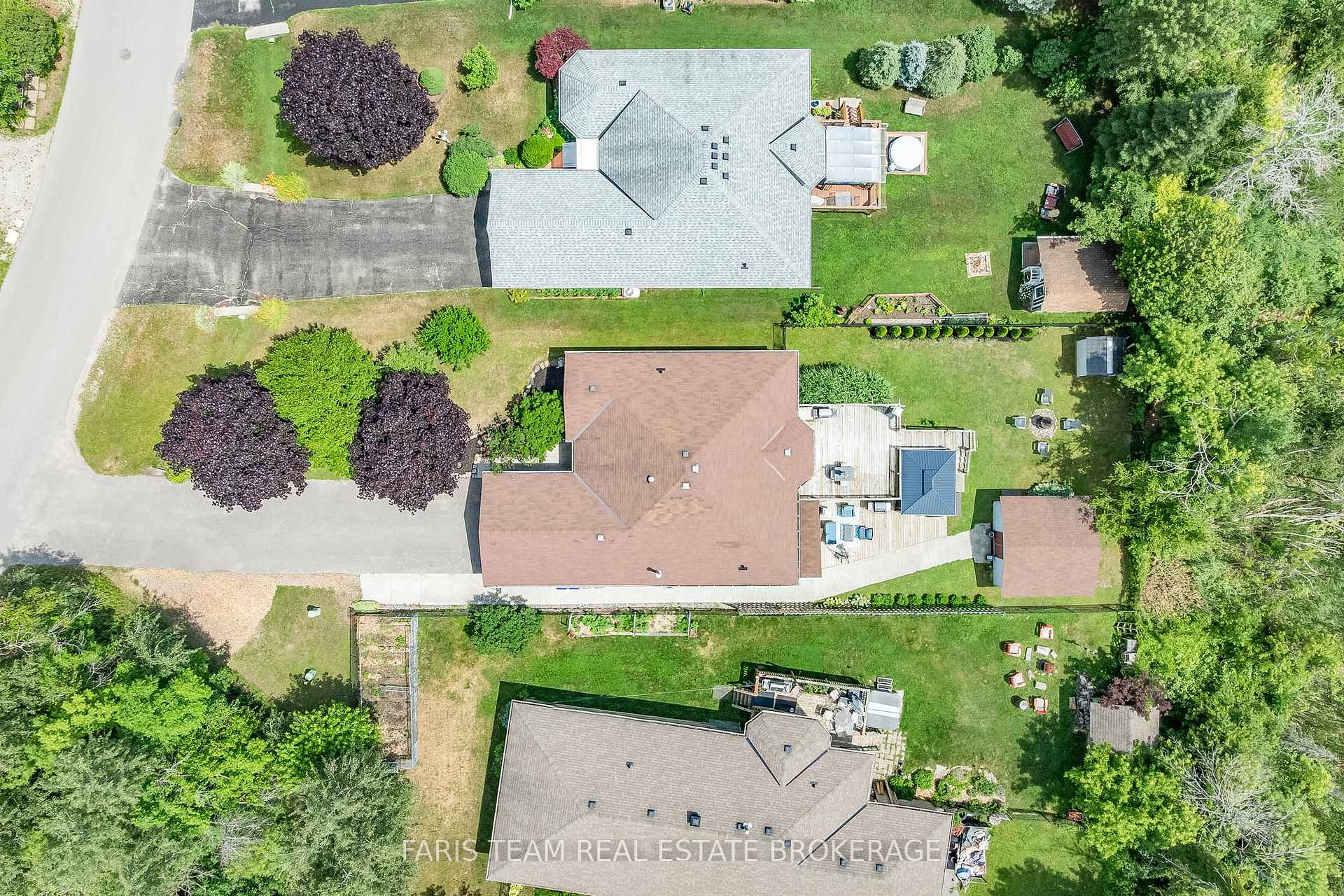Photo 30 of 657 Burton Drive, Innisfil, Alcona — HOMEH