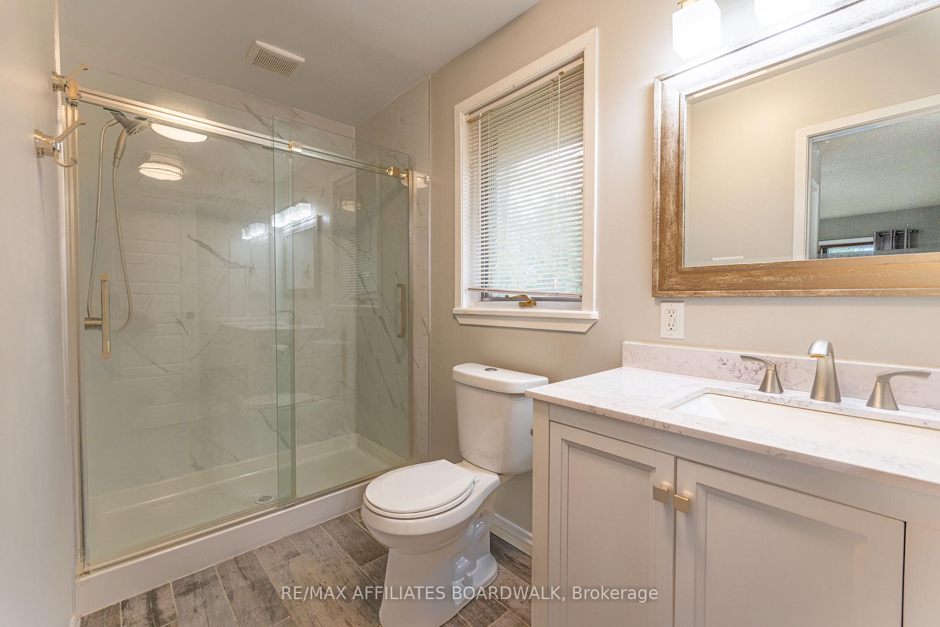 Photo 16 of 125 Deerfield Drive, McNab/Braeside, Mcnab/Braeside Twps — HOMEH