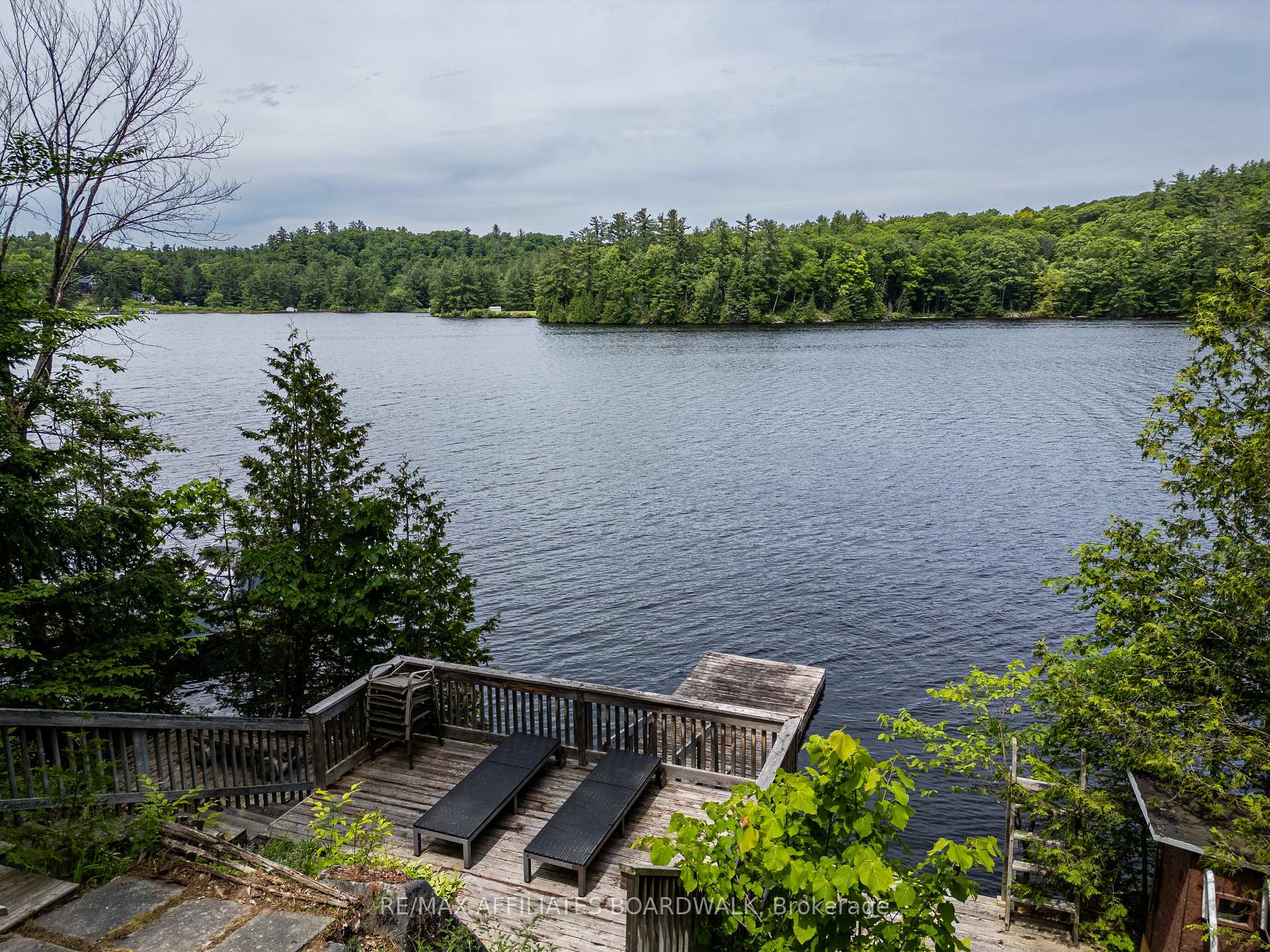 Photo 30 of 125 Deerfield Drive, McNab/Braeside, Mcnab/Braeside Twps — HOMEH