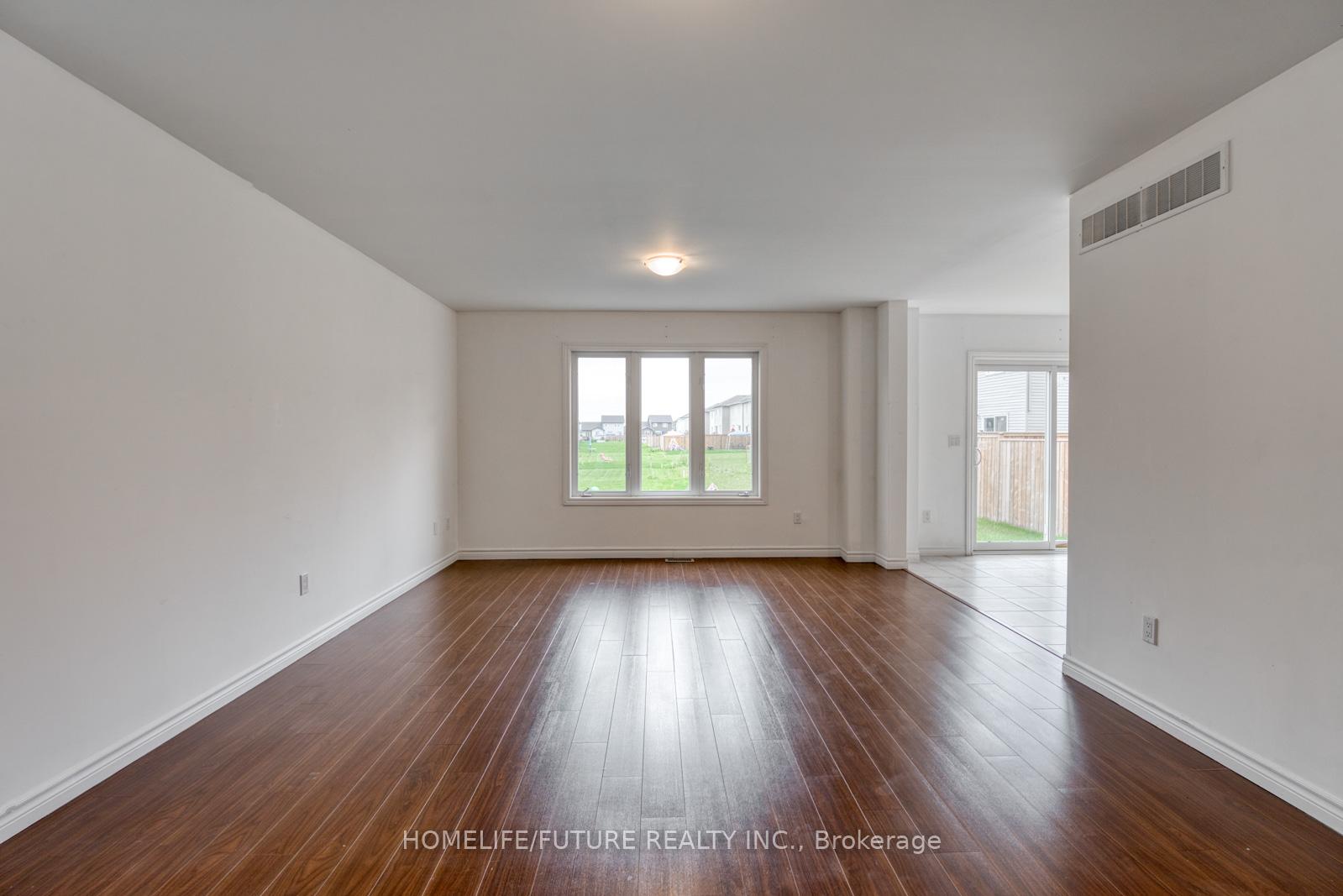 Photo 11 of 69 Brennan Crescent, Loyalist, Odessa — HOMEH