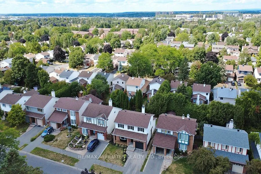 Photo 145 of 23 Tamblyn Crescent, Ottawa, Kanata - Katimavik — HOMEH