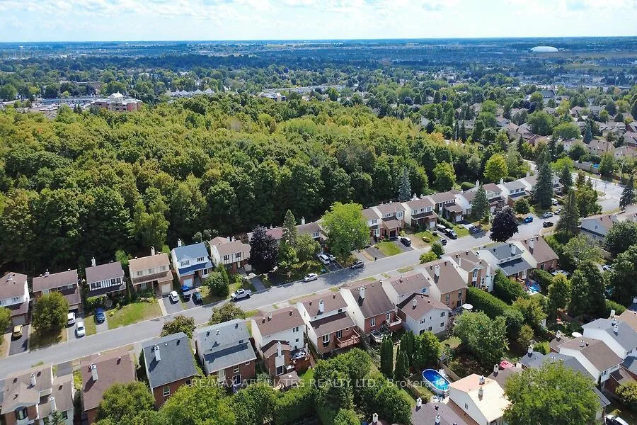 Photo 157 of 23 Tamblyn Crescent, Ottawa, Kanata - Katimavik — HOMEH