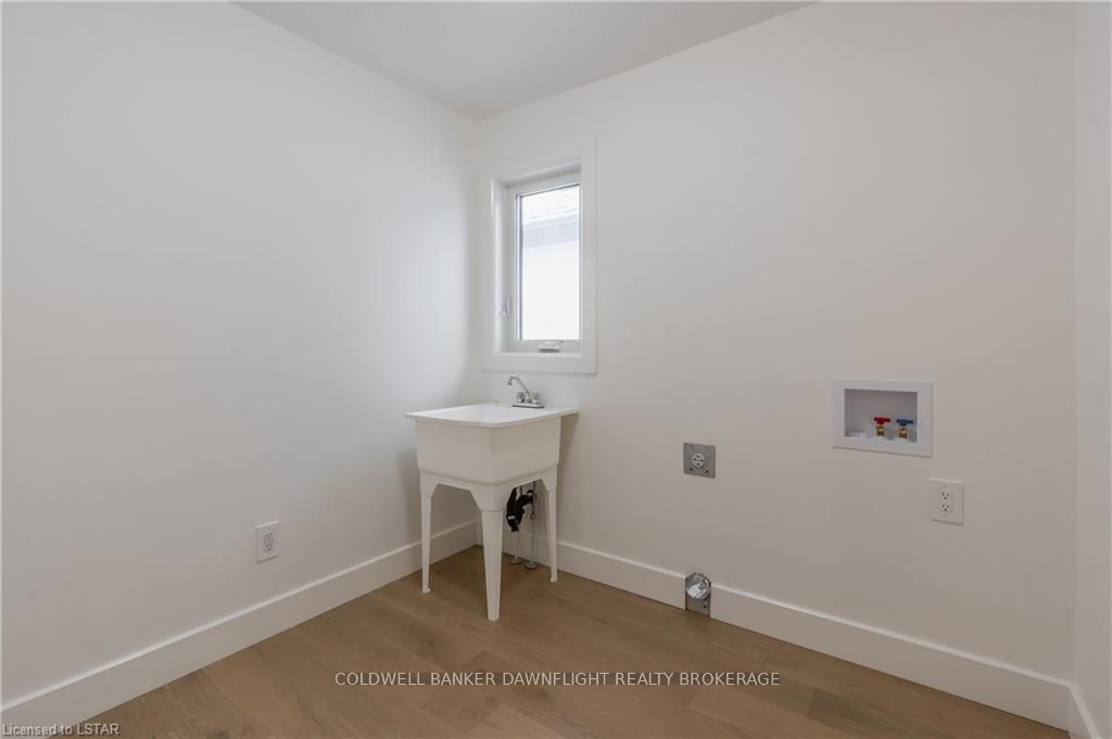 Photo 27 of 141 Scotts Drive, Lucan Biddulph, Lucan — HOMEH
