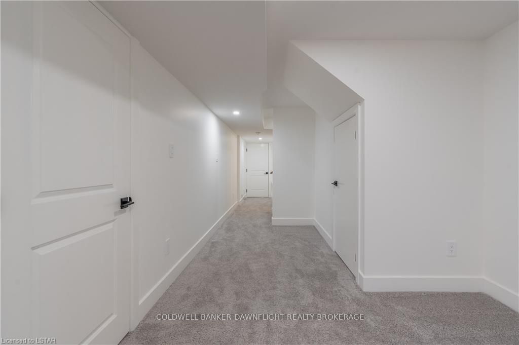 Photo 37 of 141 Scotts Drive, Lucan Biddulph, Lucan — HOMEH