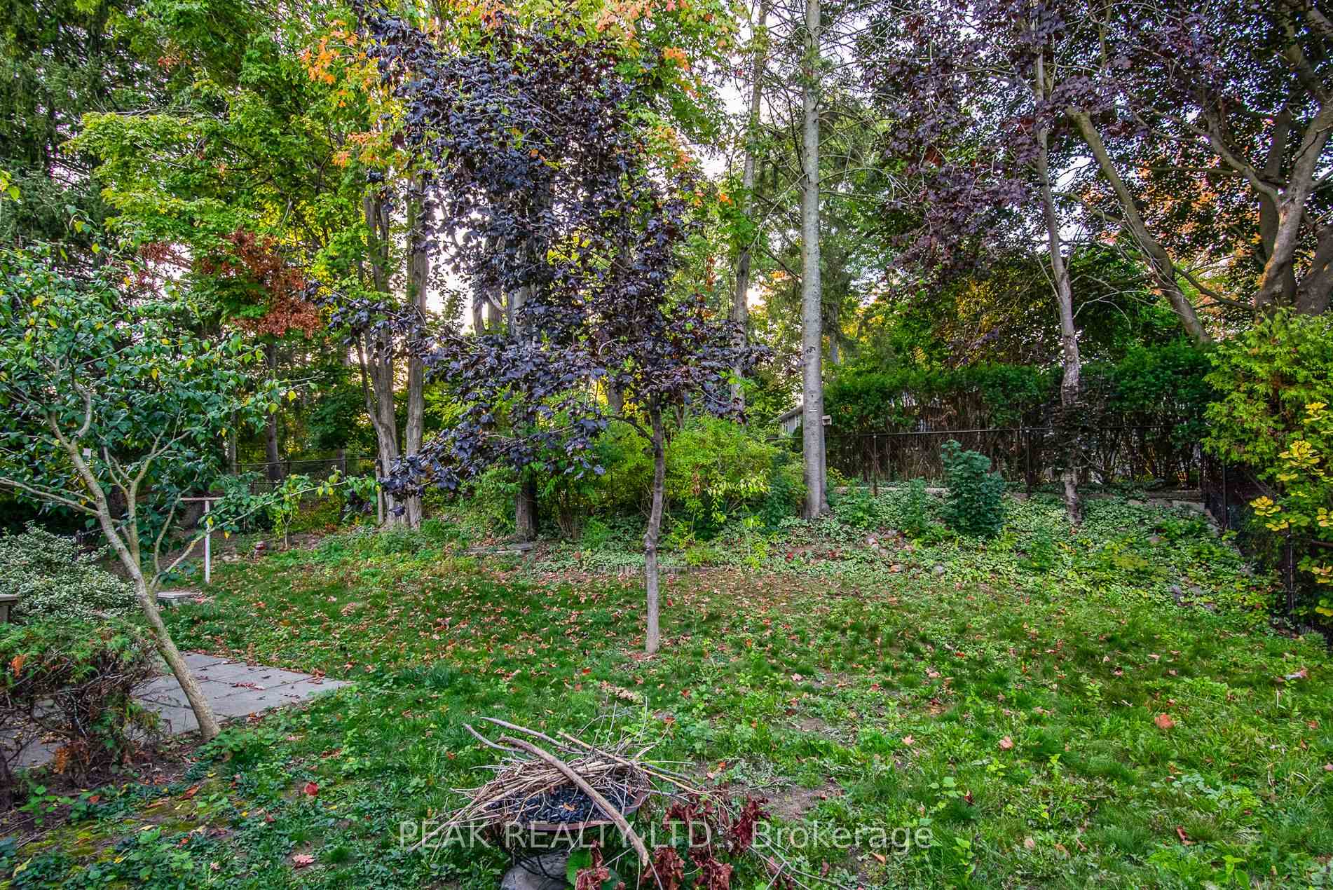 Photo 7 of 444 Greenbrook Drive, Kitchener — HOMEH