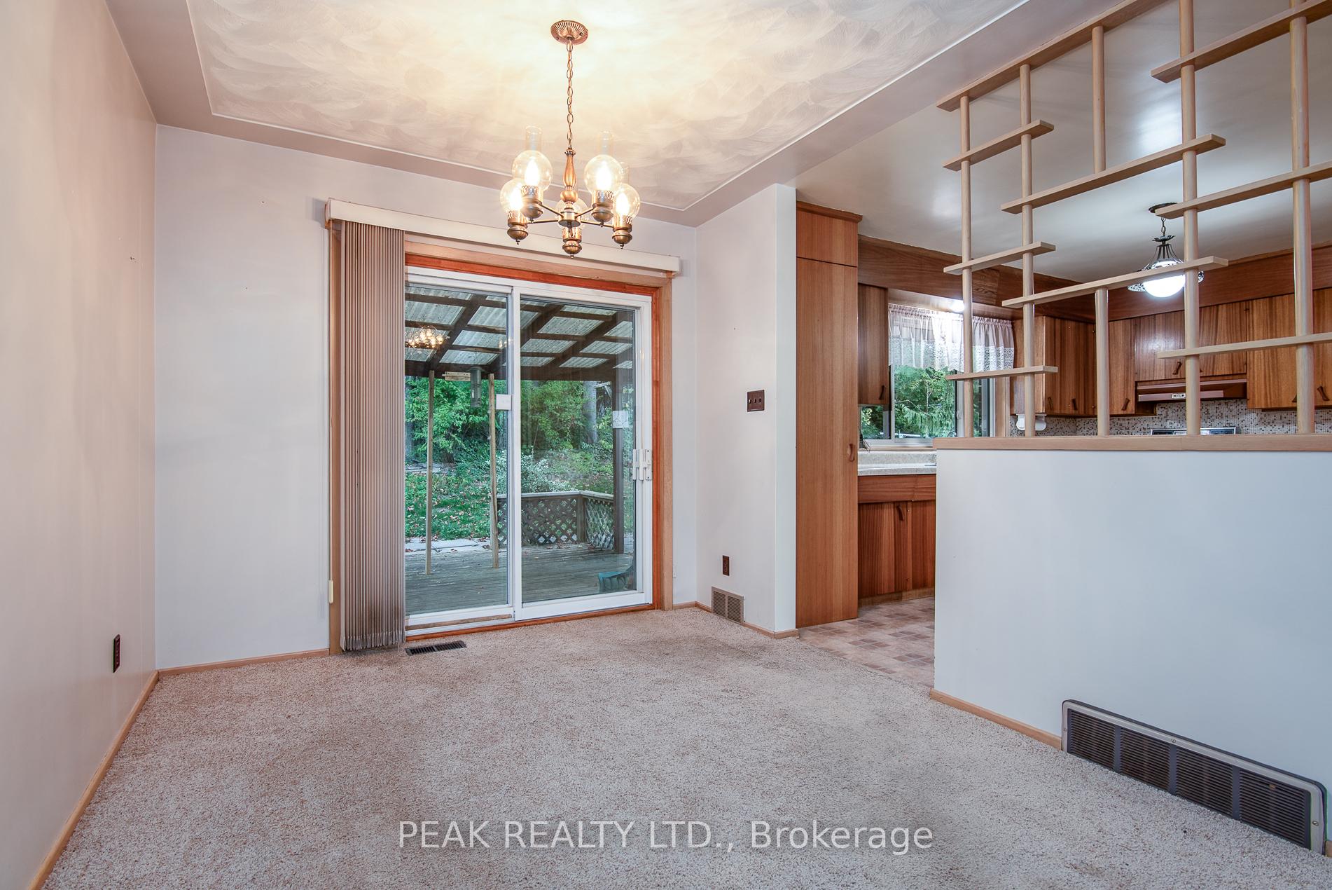Photo 13 of 444 Greenbrook Drive, Kitchener — HOMEH