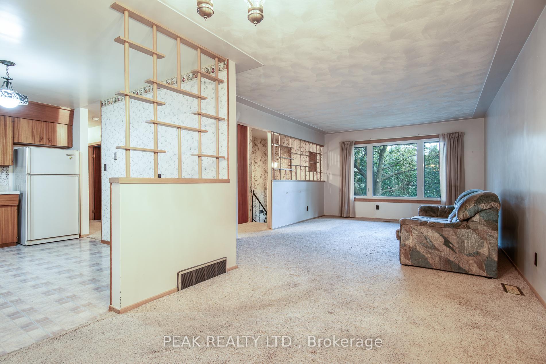 Photo 14 of 444 Greenbrook Drive, Kitchener — HOMEH