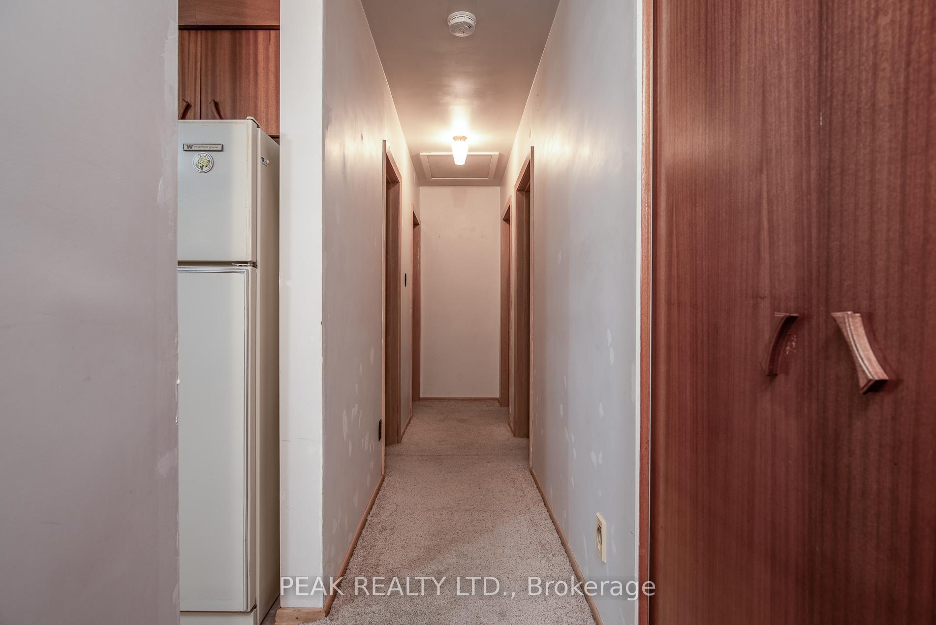 Photo 19 of 444 Greenbrook Drive, Kitchener — HOMEH