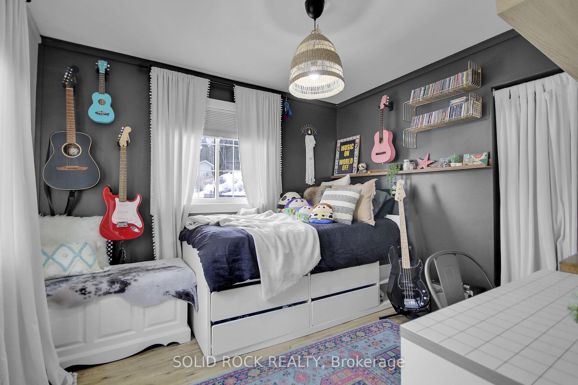 Photo 14 of 14 Smeltzer Lane, McNab/Braeside, Mcnab/Braeside Twps — HOMEH
