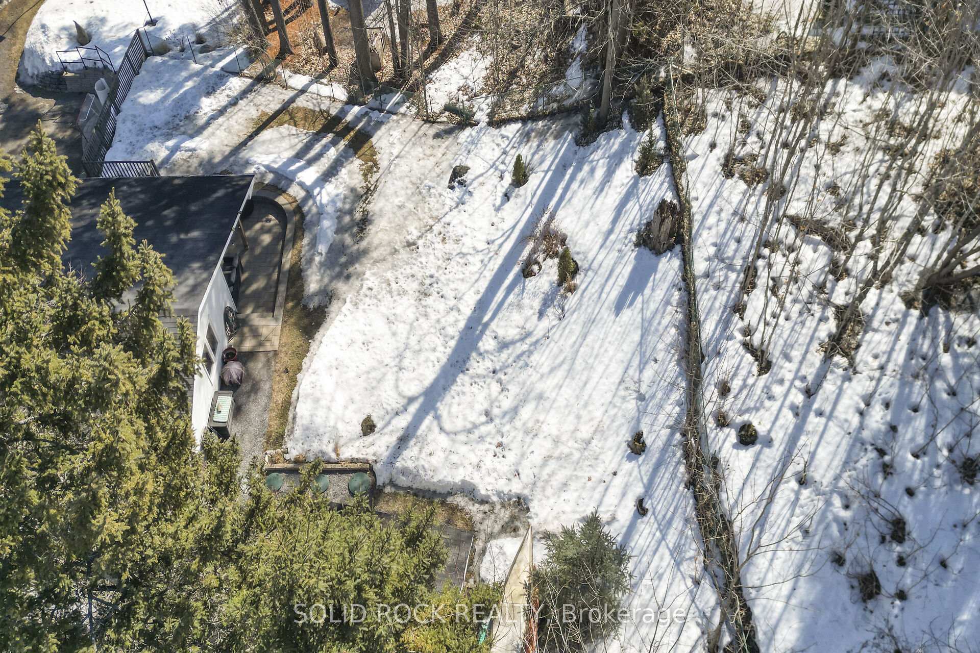 Photo 30 of 14 Smeltzer Lane, McNab/Braeside, Mcnab/Braeside Twps — HOMEH