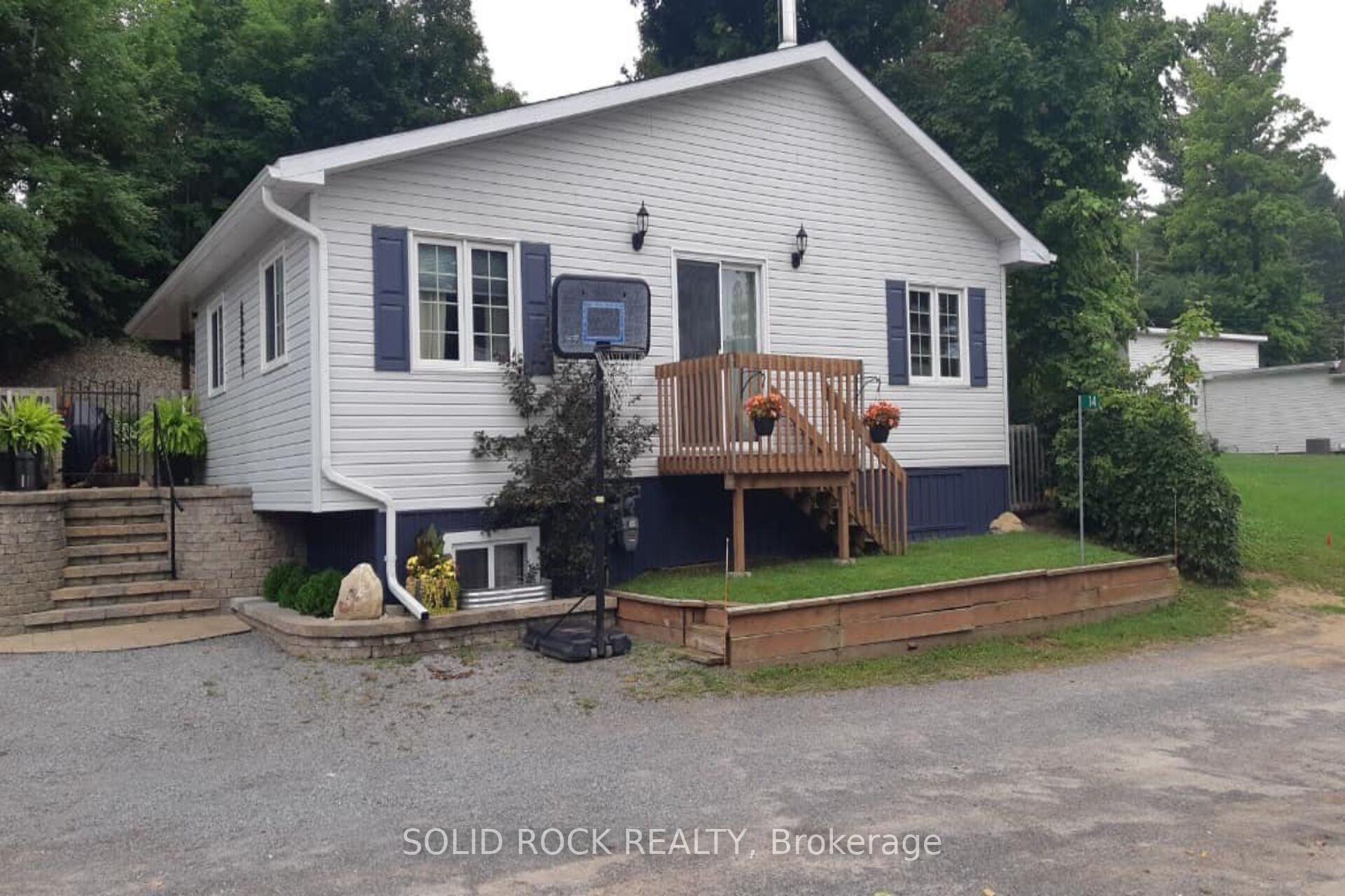 Photo 35 of 14 Smeltzer Lane, McNab/Braeside, Mcnab/Braeside Twps — HOMEH