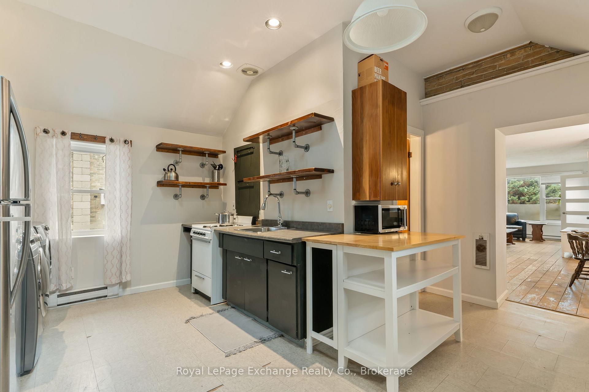 Photo 3 of 545 Queen Street, Kincardine — HOMEH